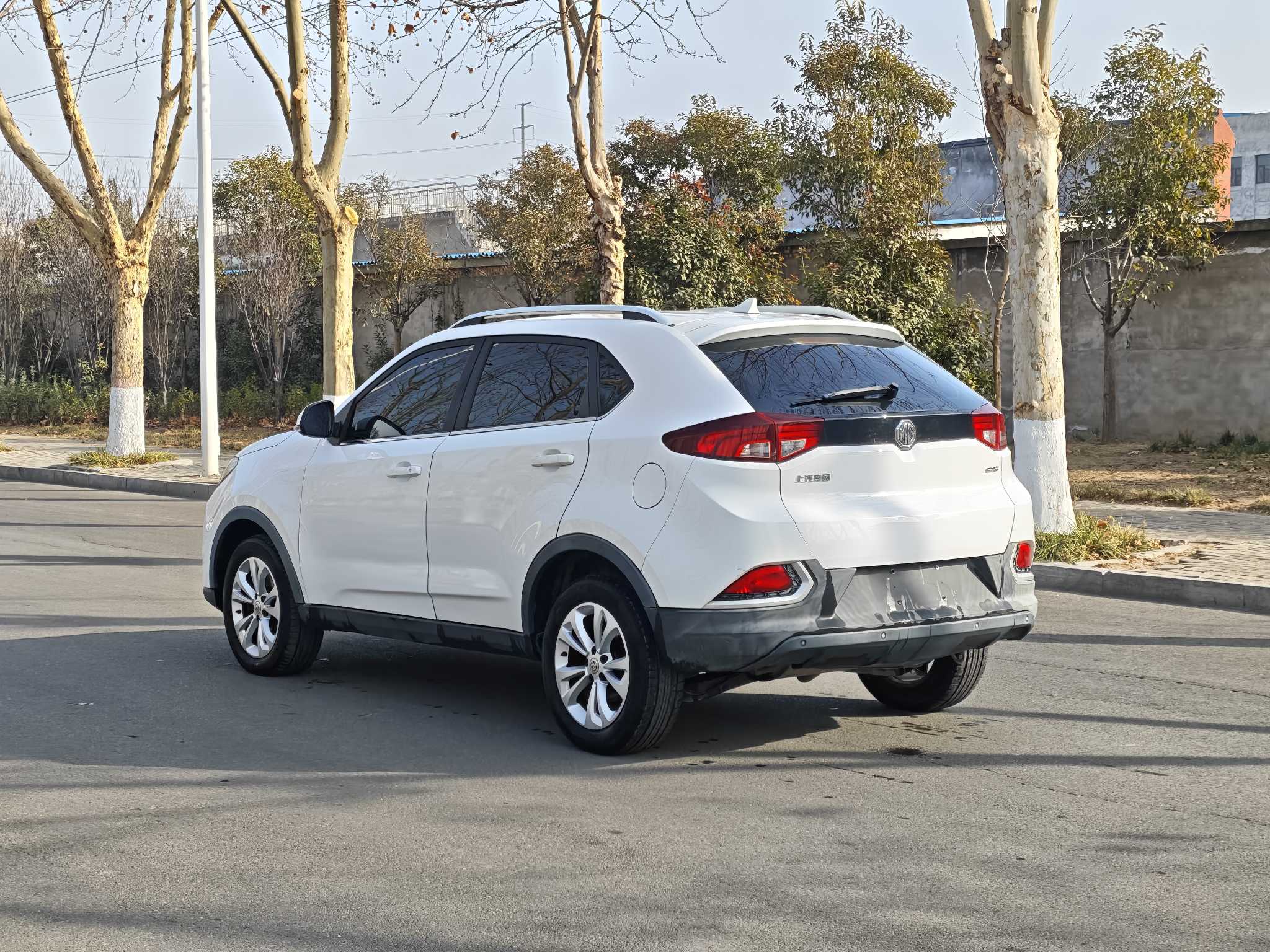 MG GS 2016 car image #6