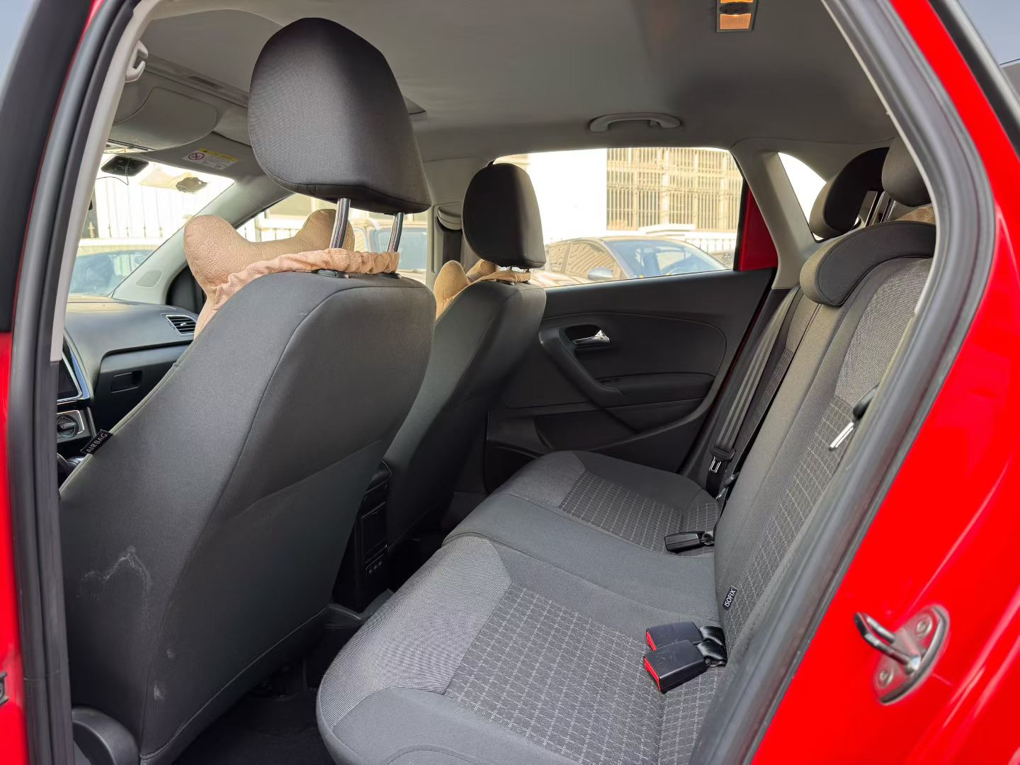 Polo 2018 car image #6