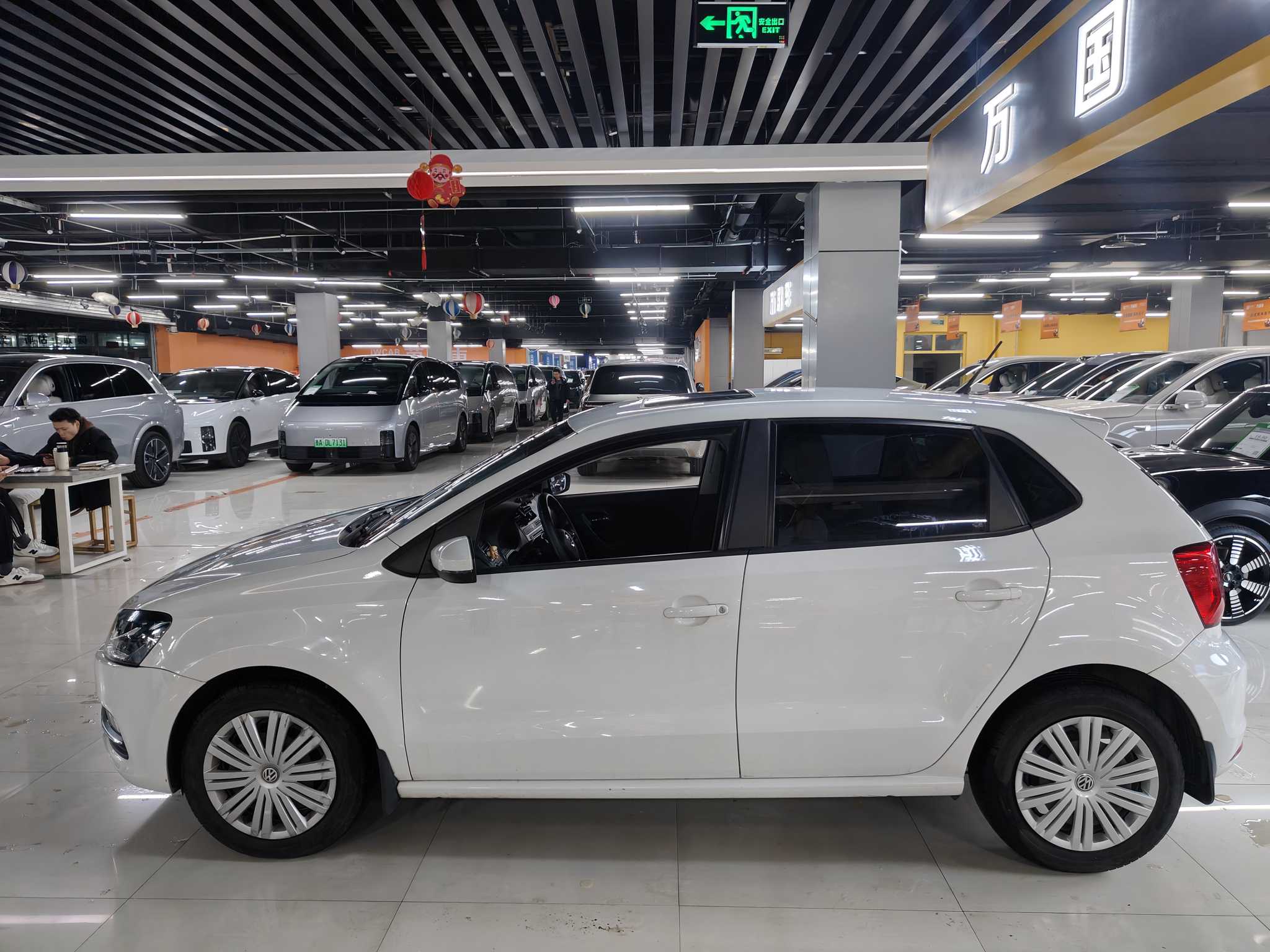 Polo 2017 #6 Polo 2017 car image #6