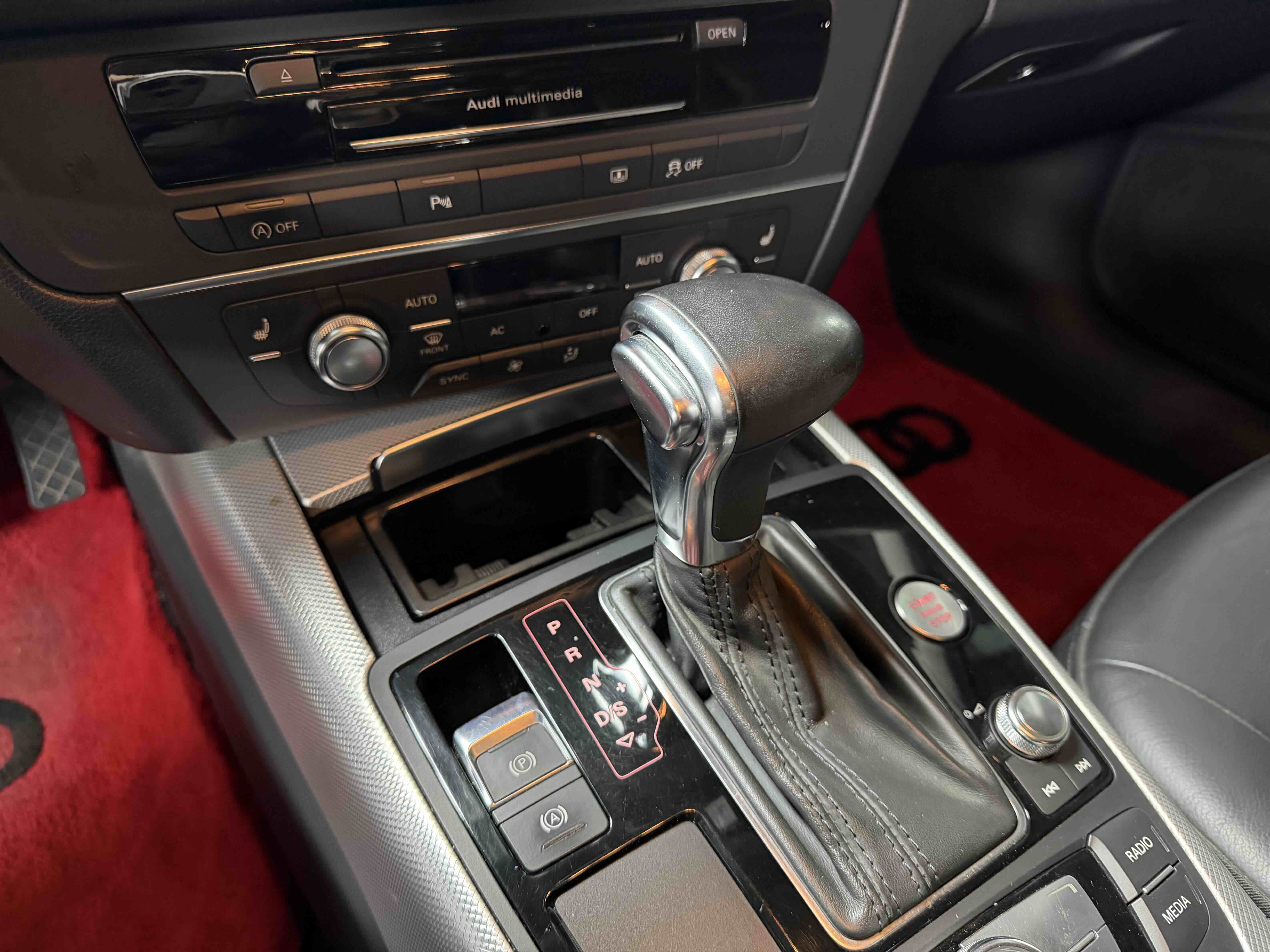Audi A6L 2012 car image #6