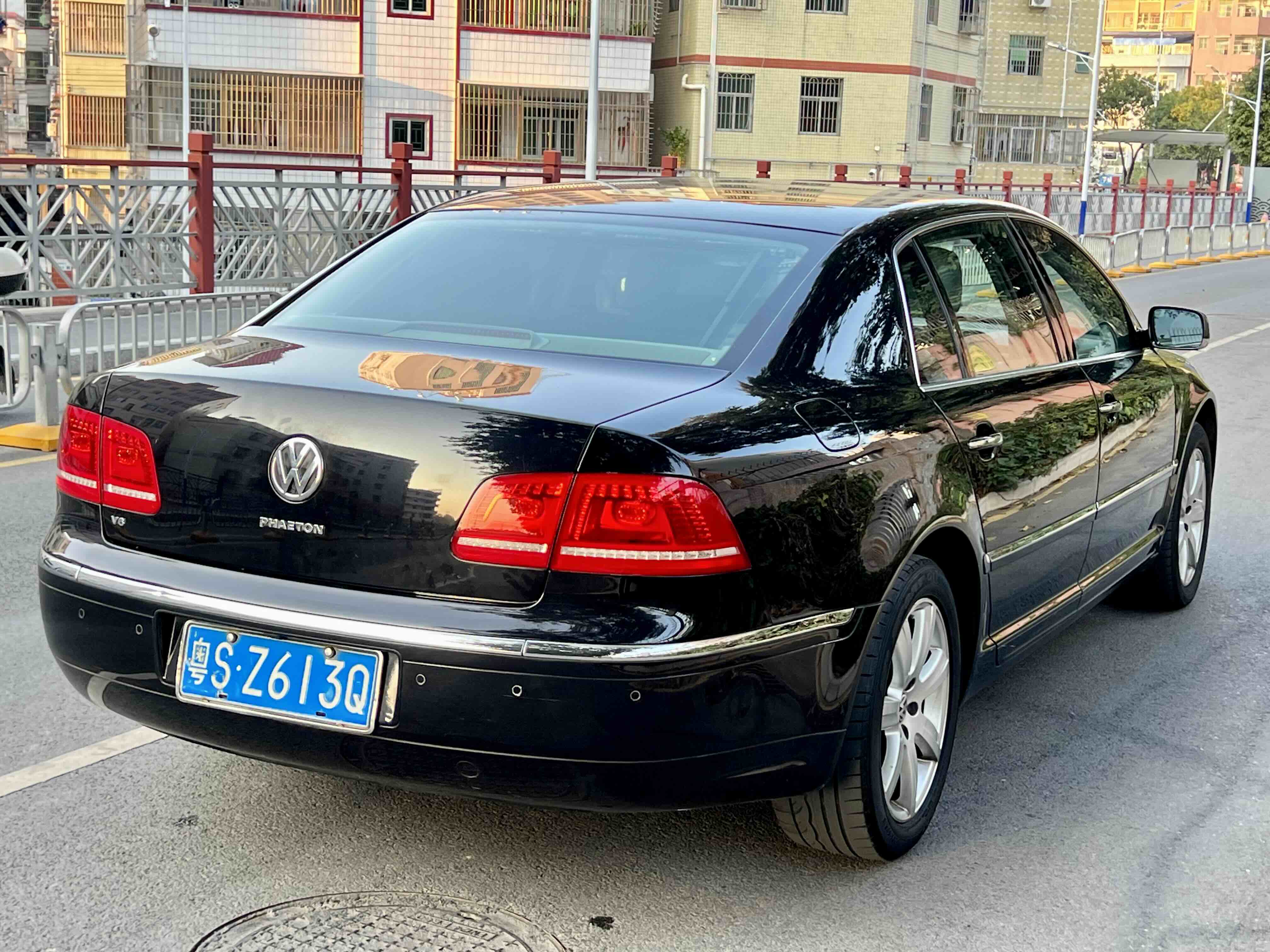 Volkswagen Pheaton 2015 immagine di auto #6