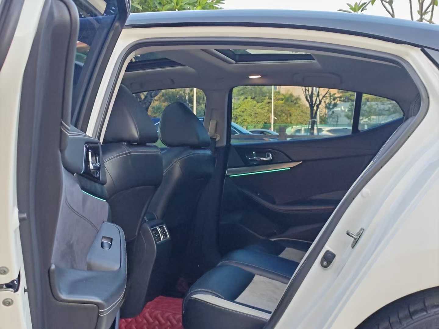 Nissan Maxima 2018 car image #6