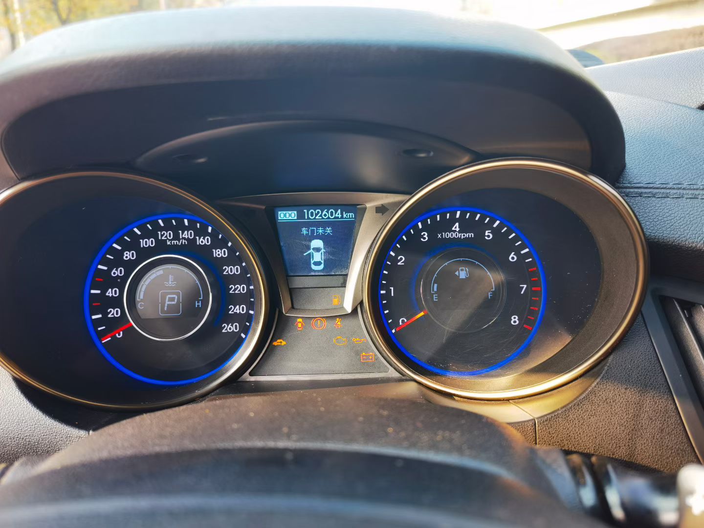 Hyundai Rohens-Coupe 2014 #6 Hyundai Rohens-Coupe 2014 car image #6