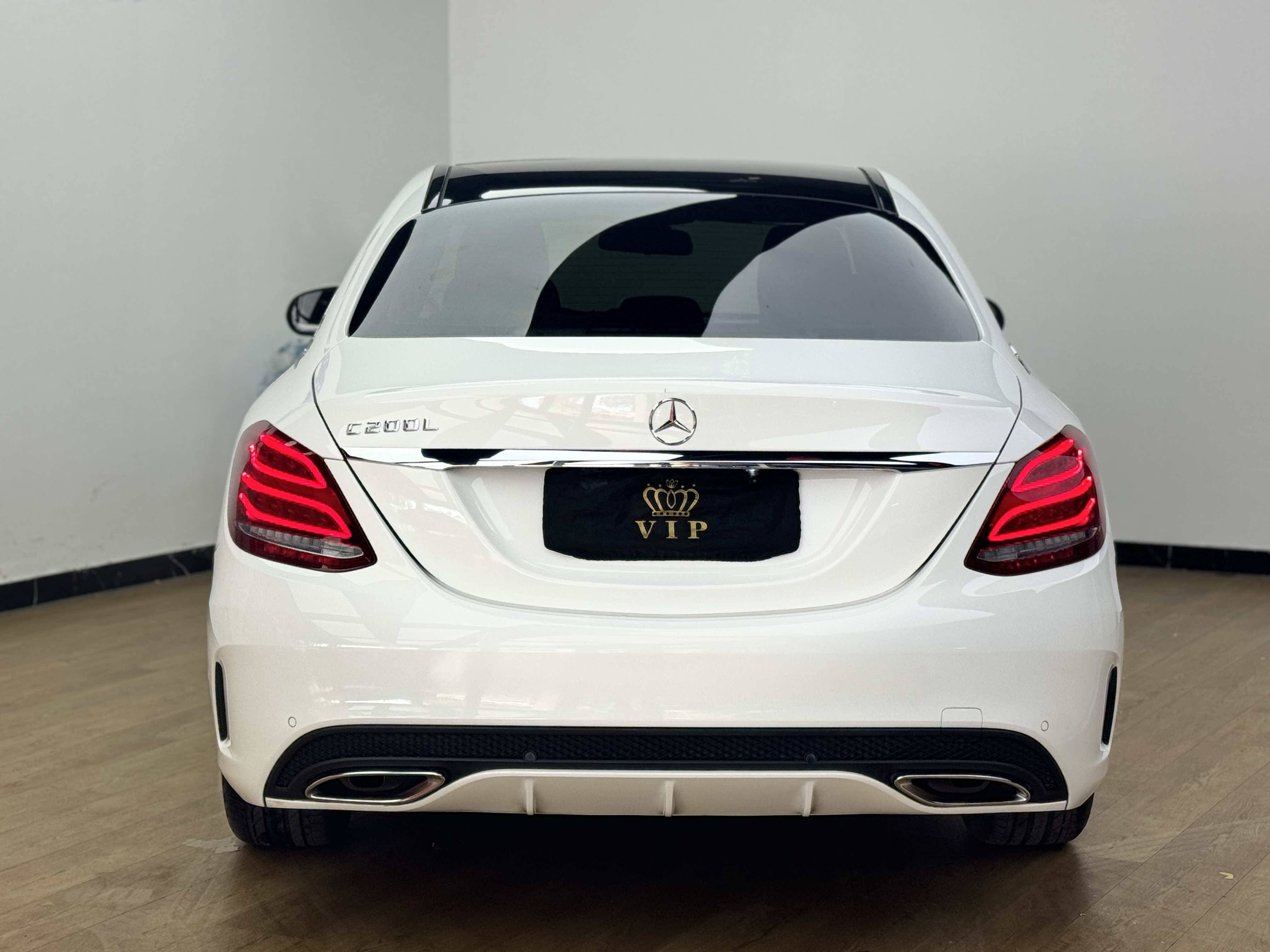 Mercedes-Benz C Class 2016 car image #6