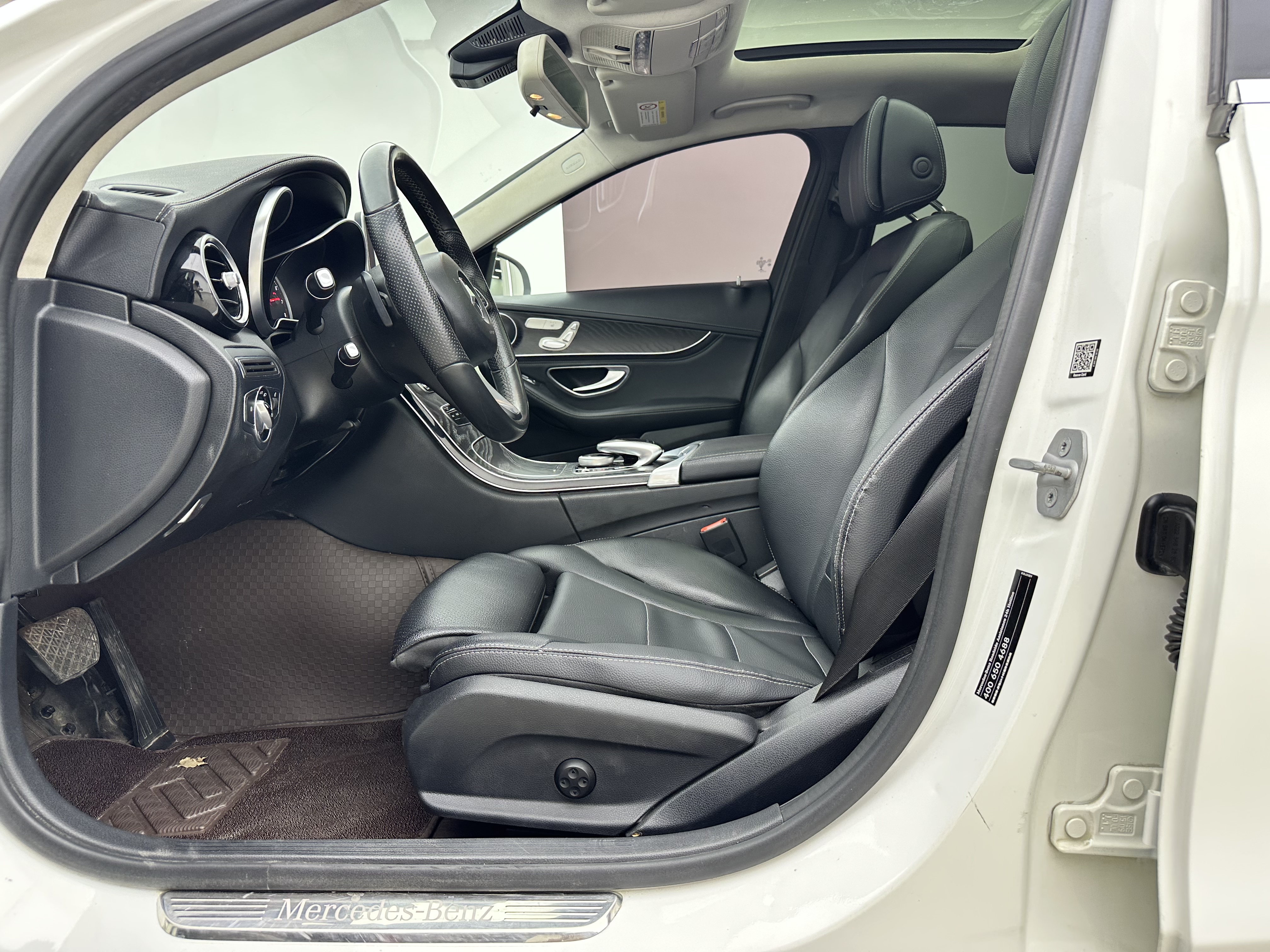 Mercedes-Benz C Class 2016 car image #6