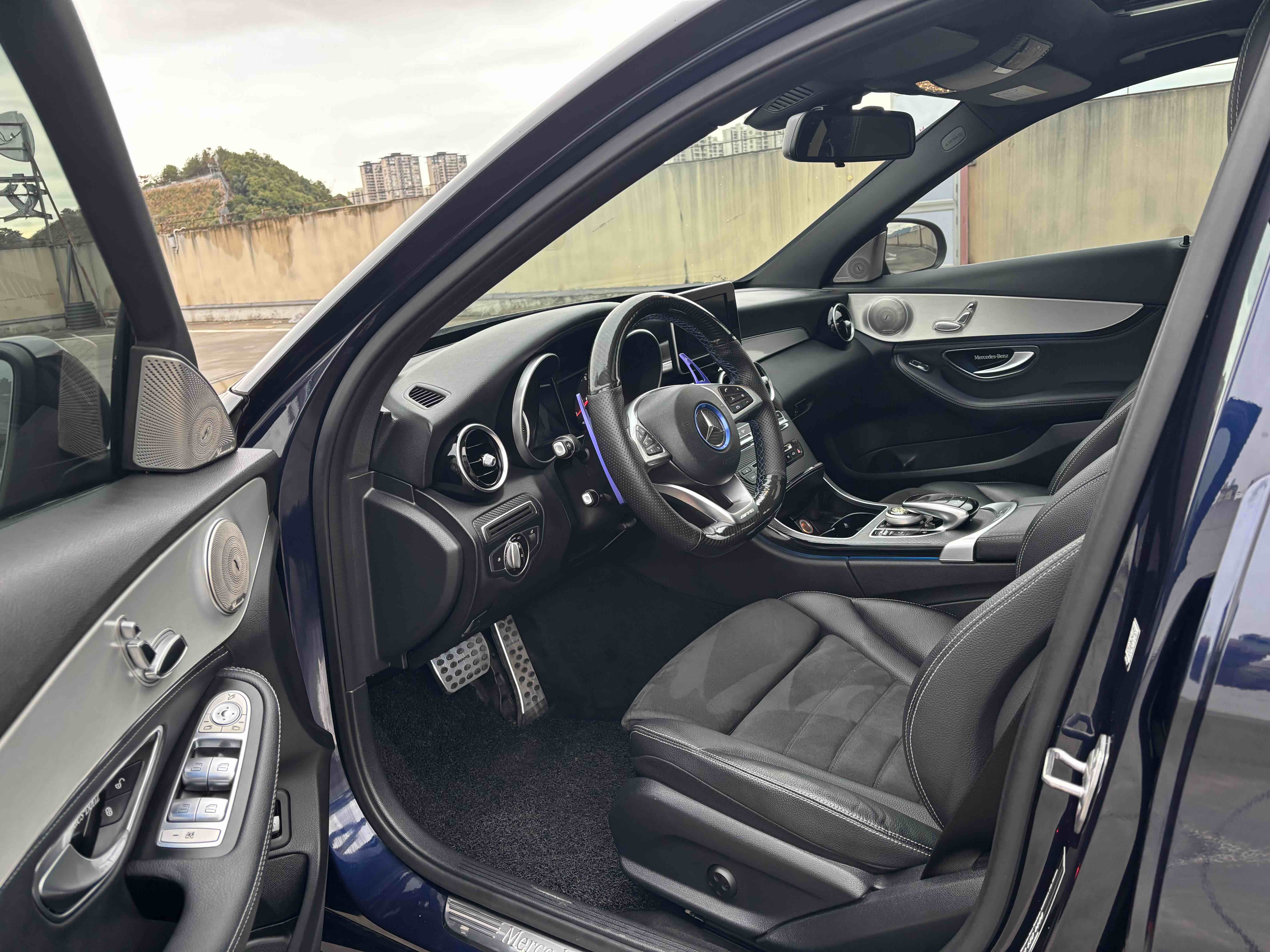 Mercedes-Benz C Class 2016 car image #6