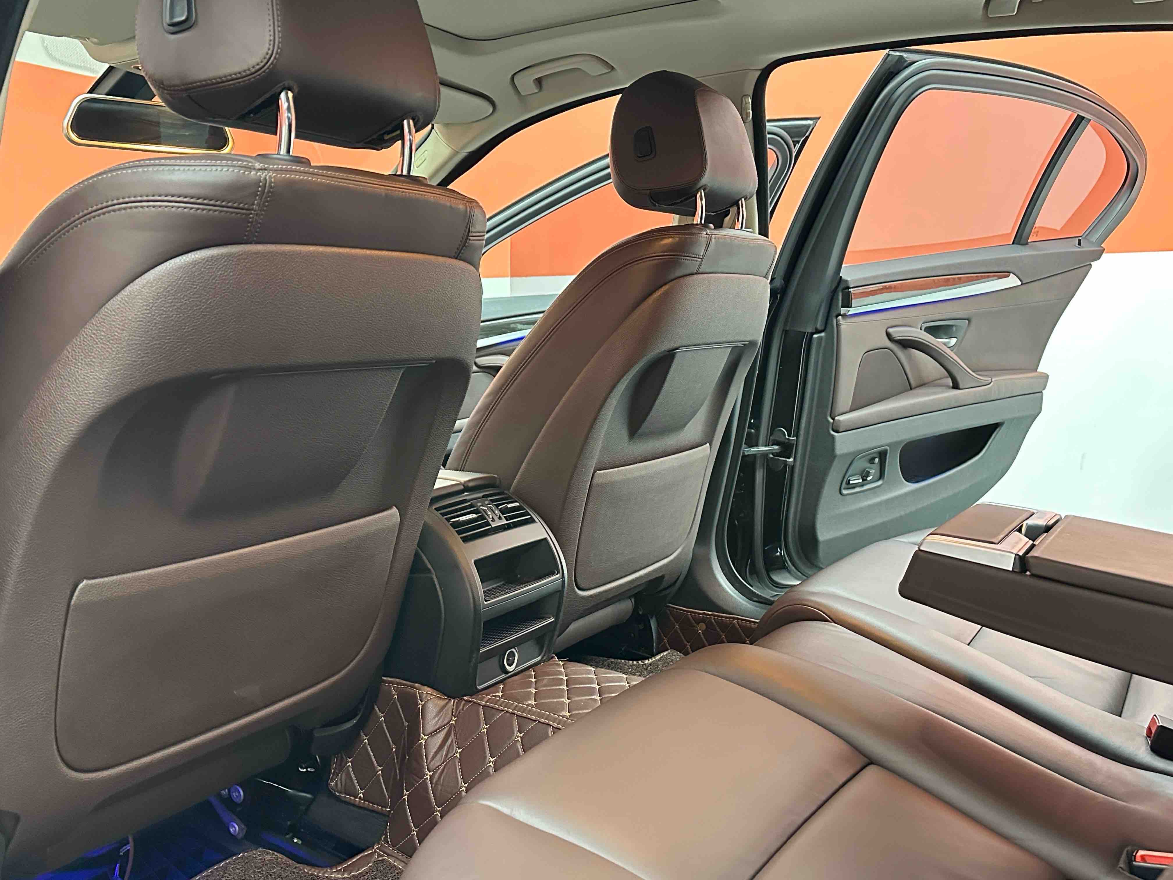 BMW 5 Series 2017 #6 BMW 5 Series 2017 car image #6