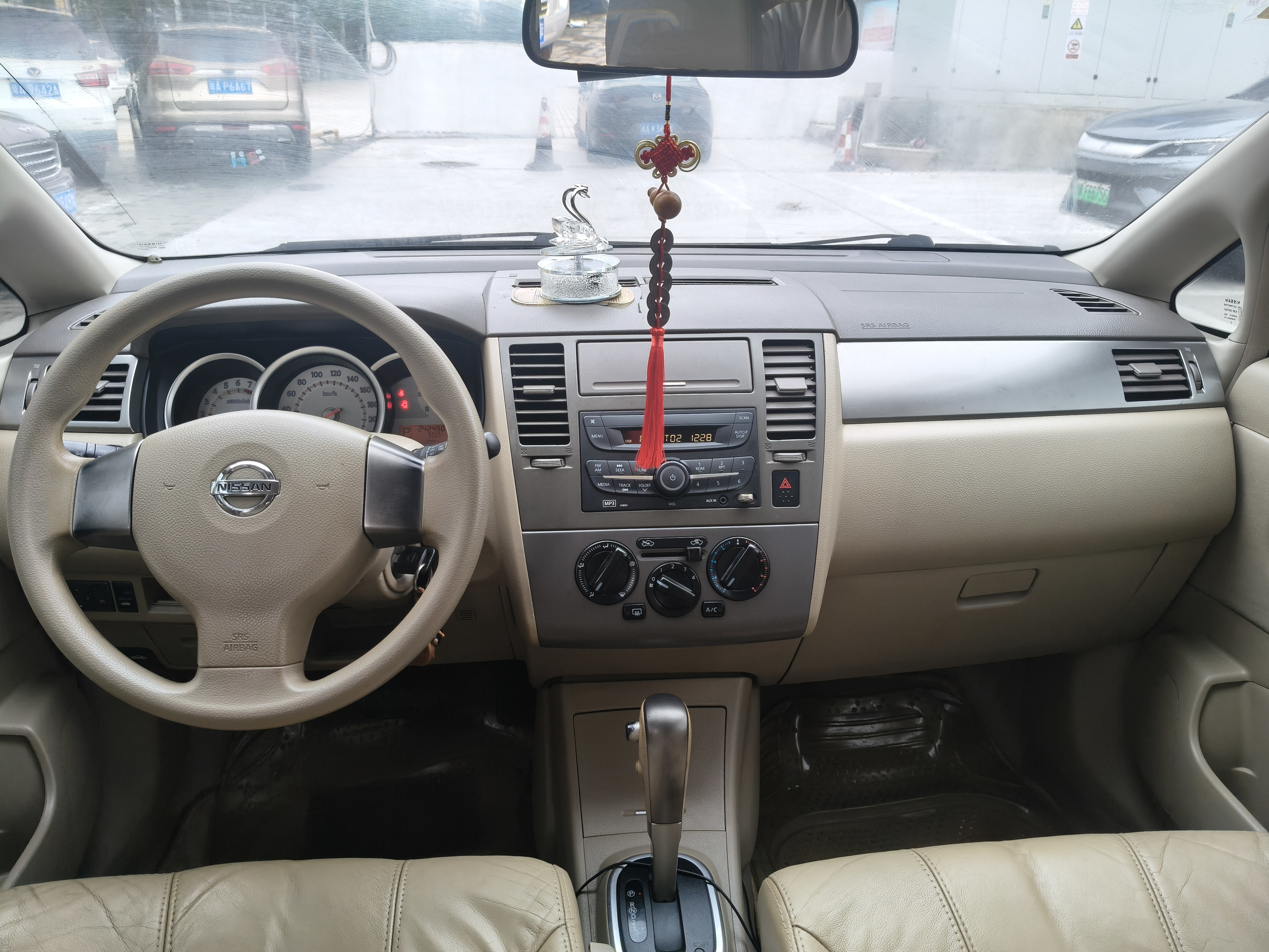 日产 颐达 2010 汽车图片 #6