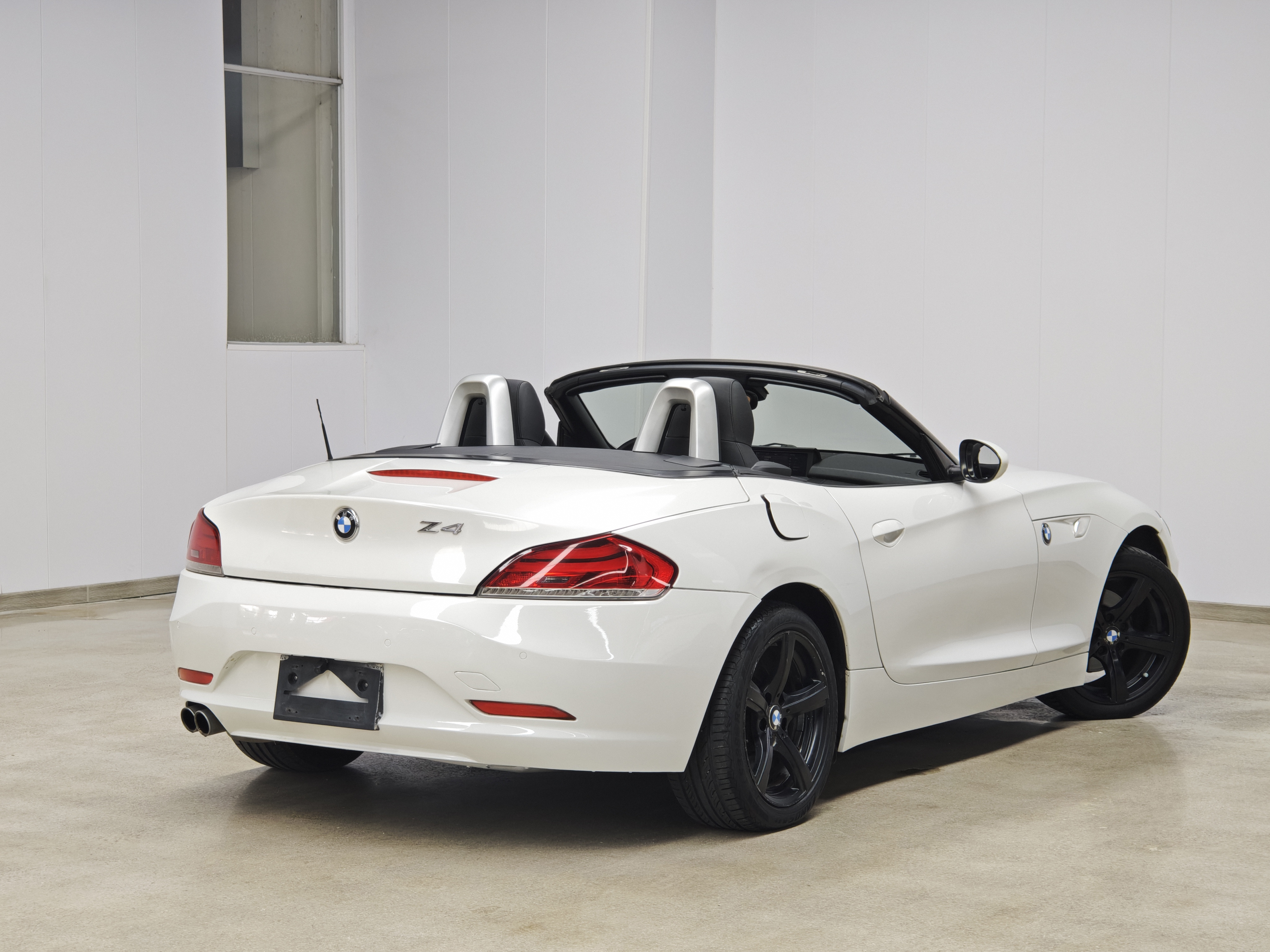 BMW Z4 M40i 2011 car image #6