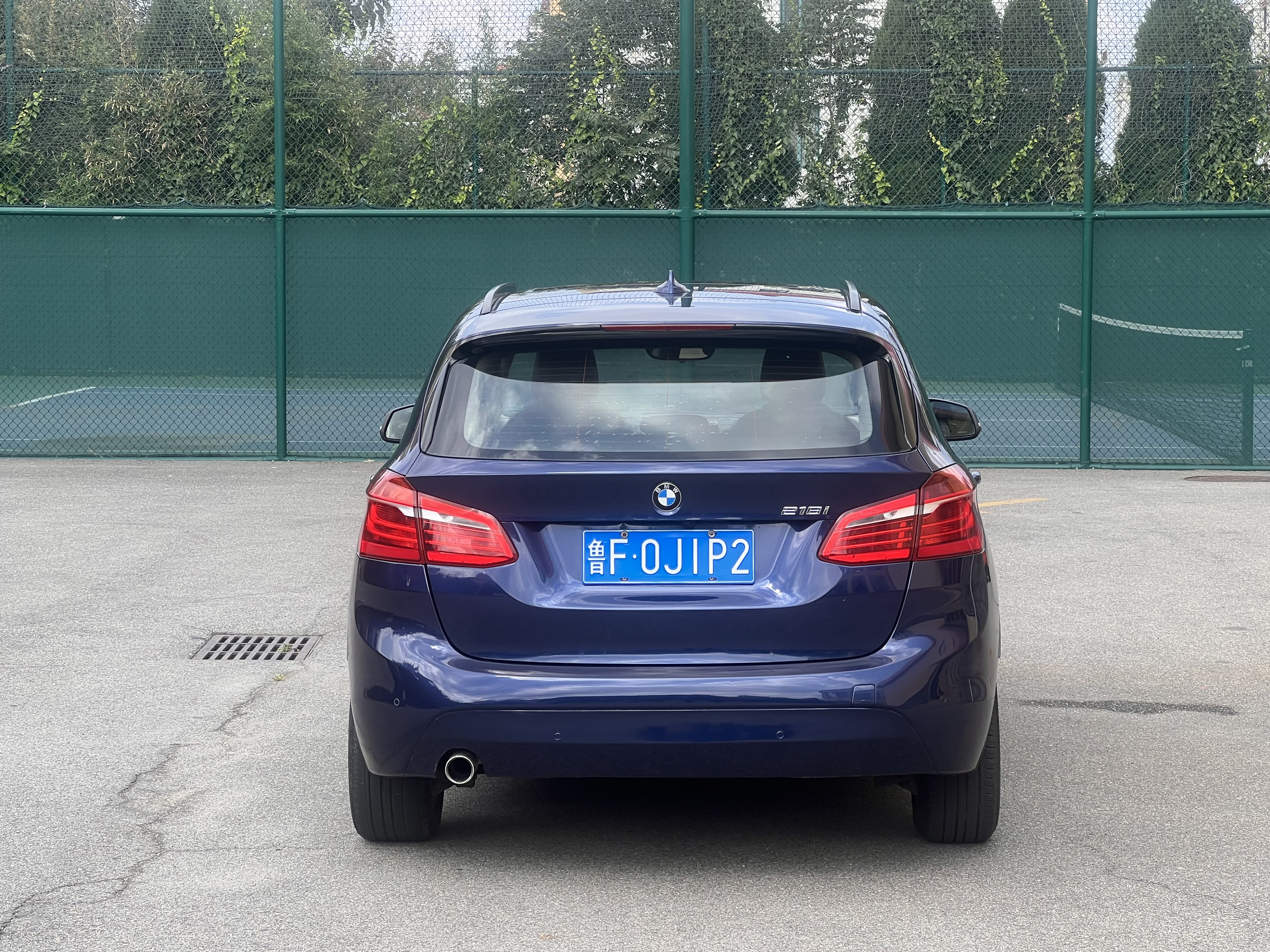 BMW 2 Series Tourer (Imported) 2015 #6 BMW 2 Series Tourer (Imported) 2015 car image #6