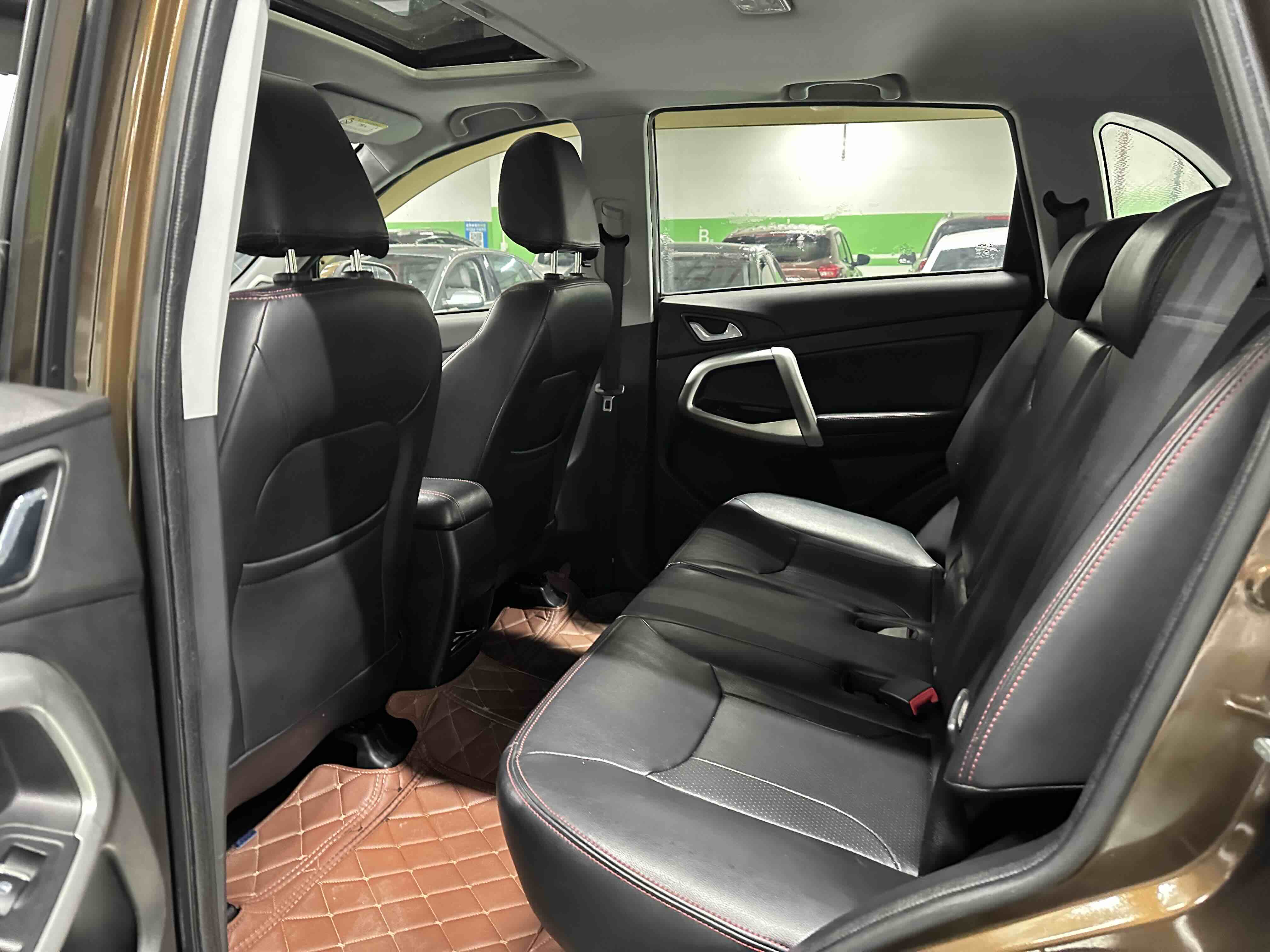 Tiggo 5 2015 #6 Tiggo 5 2015 car image #6