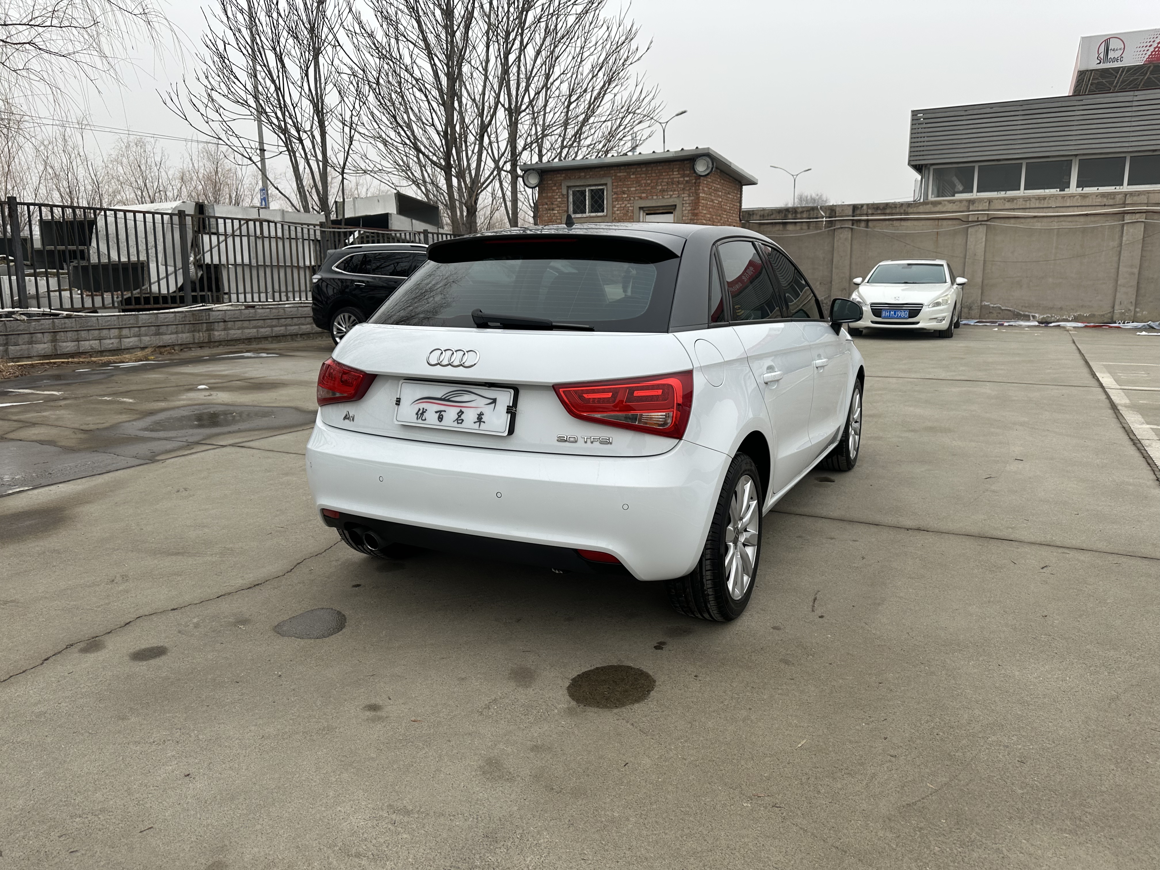 Audi A1 2013 car image #6