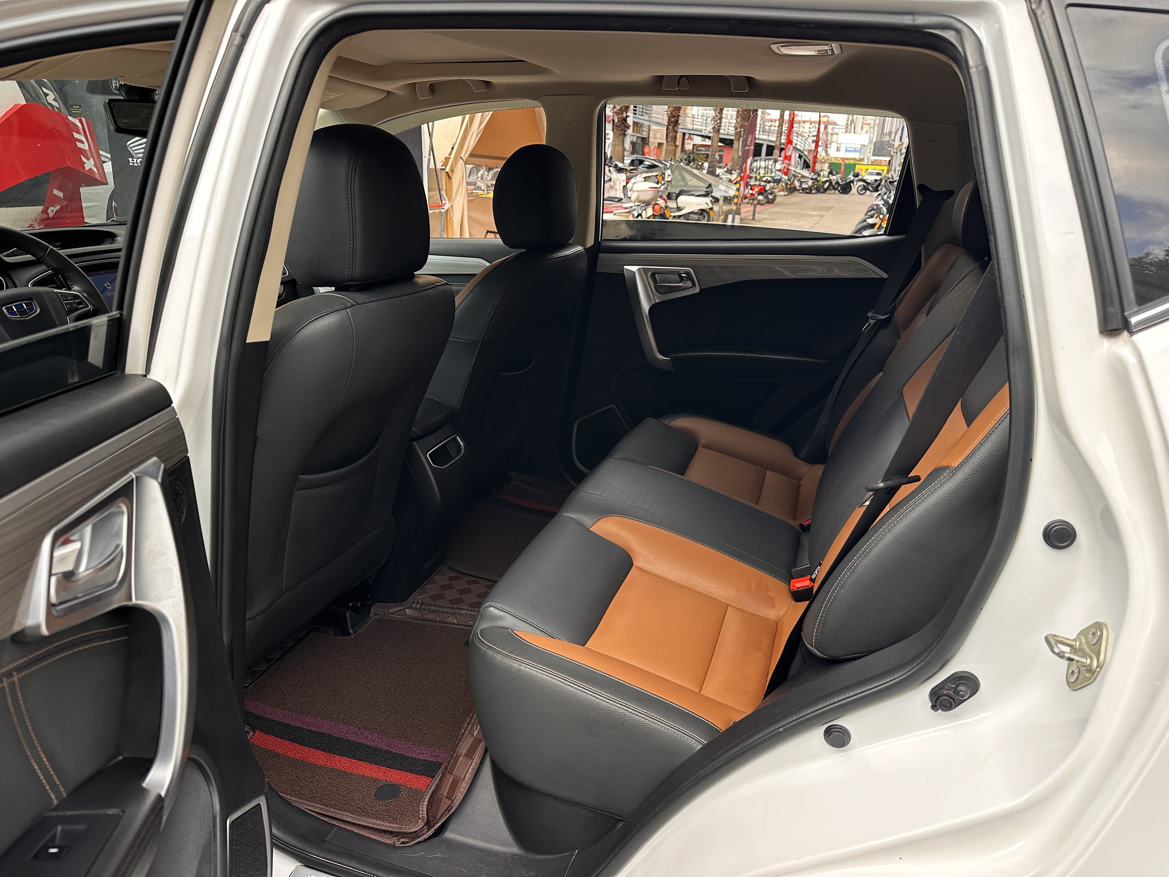 GEELY Vision X6 2018 car image #6