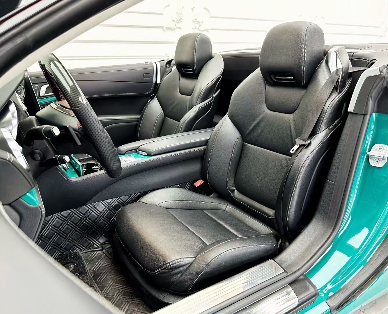 Mercedes-Benz SL Class 2016 car image #6