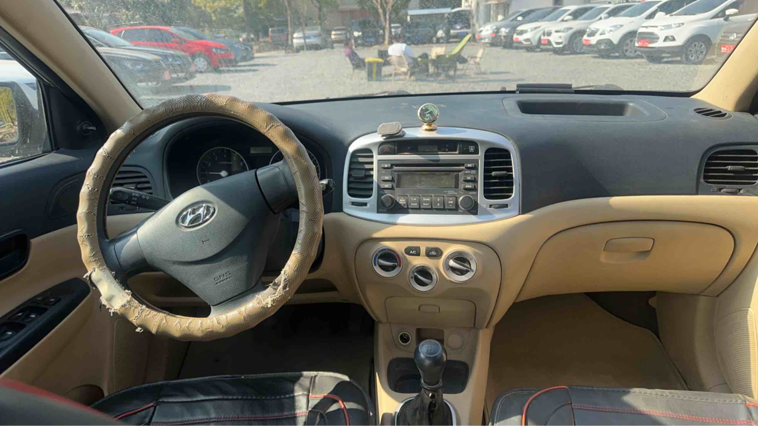 Hyundai Accent 2010 #6 Hyundai Accent 2010 car image #6