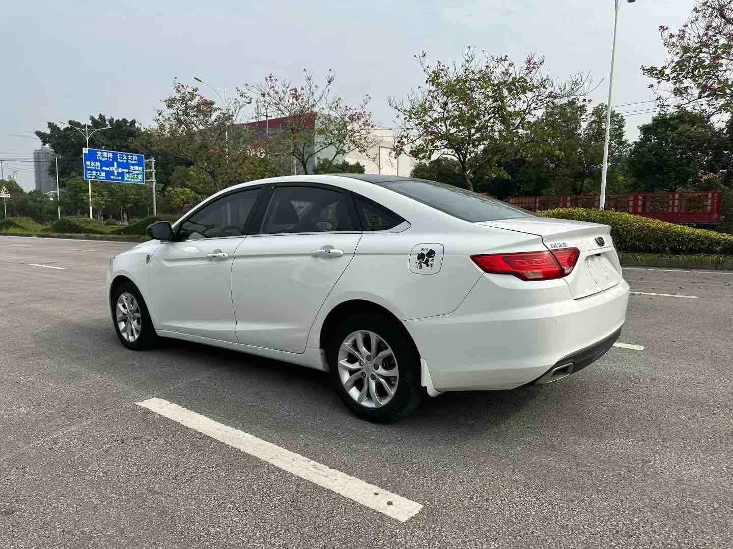 GEELY Emgrand GL 2017 car image #6