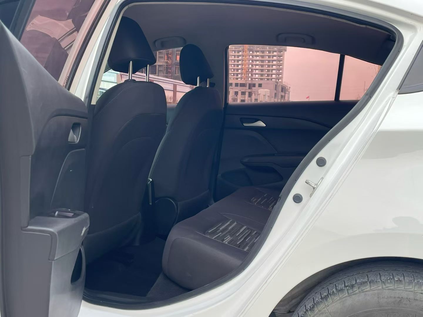 Chevrolet Cavalier 2017 car image #6