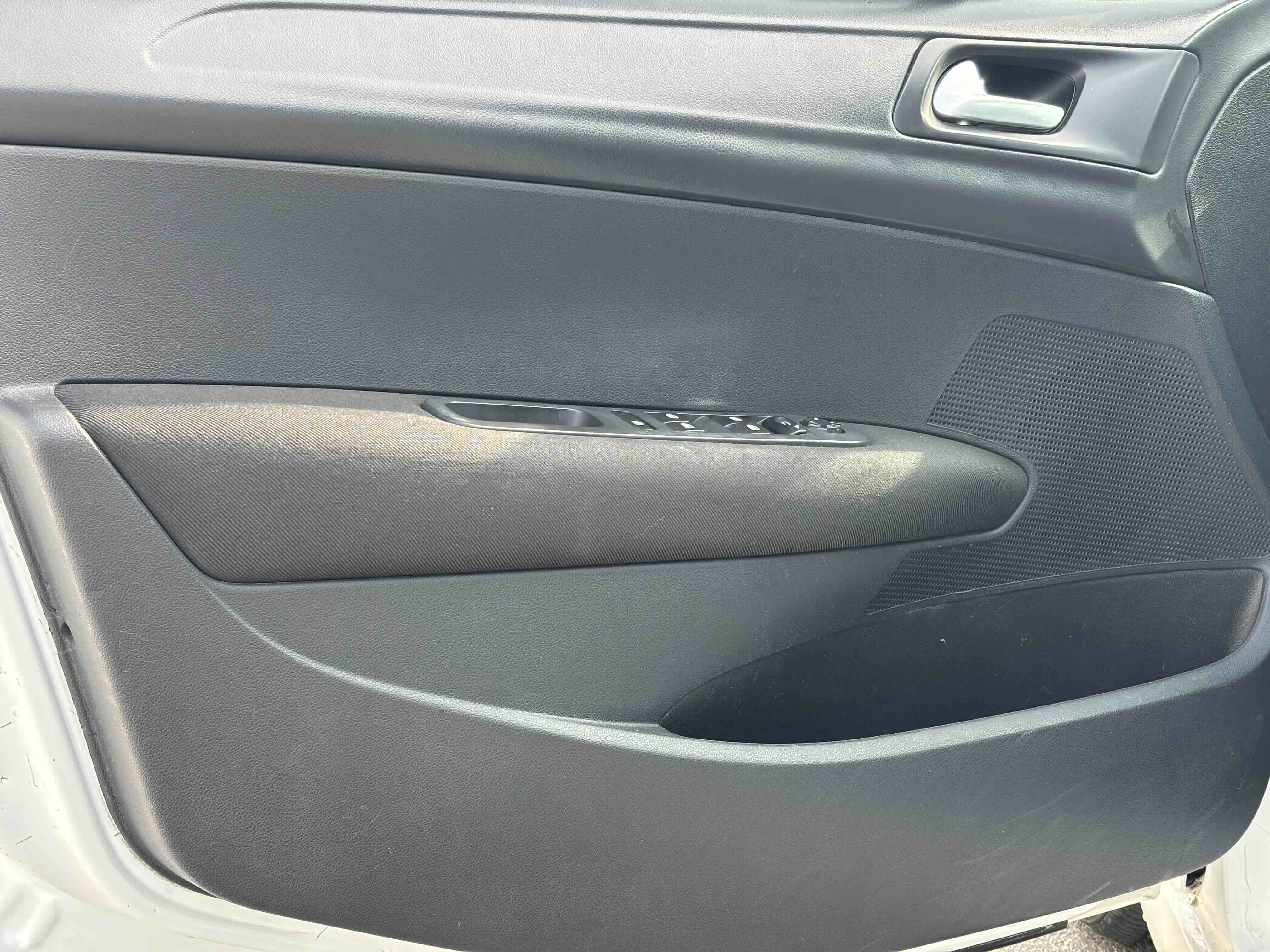 Peugeot 308 2016 car image #6