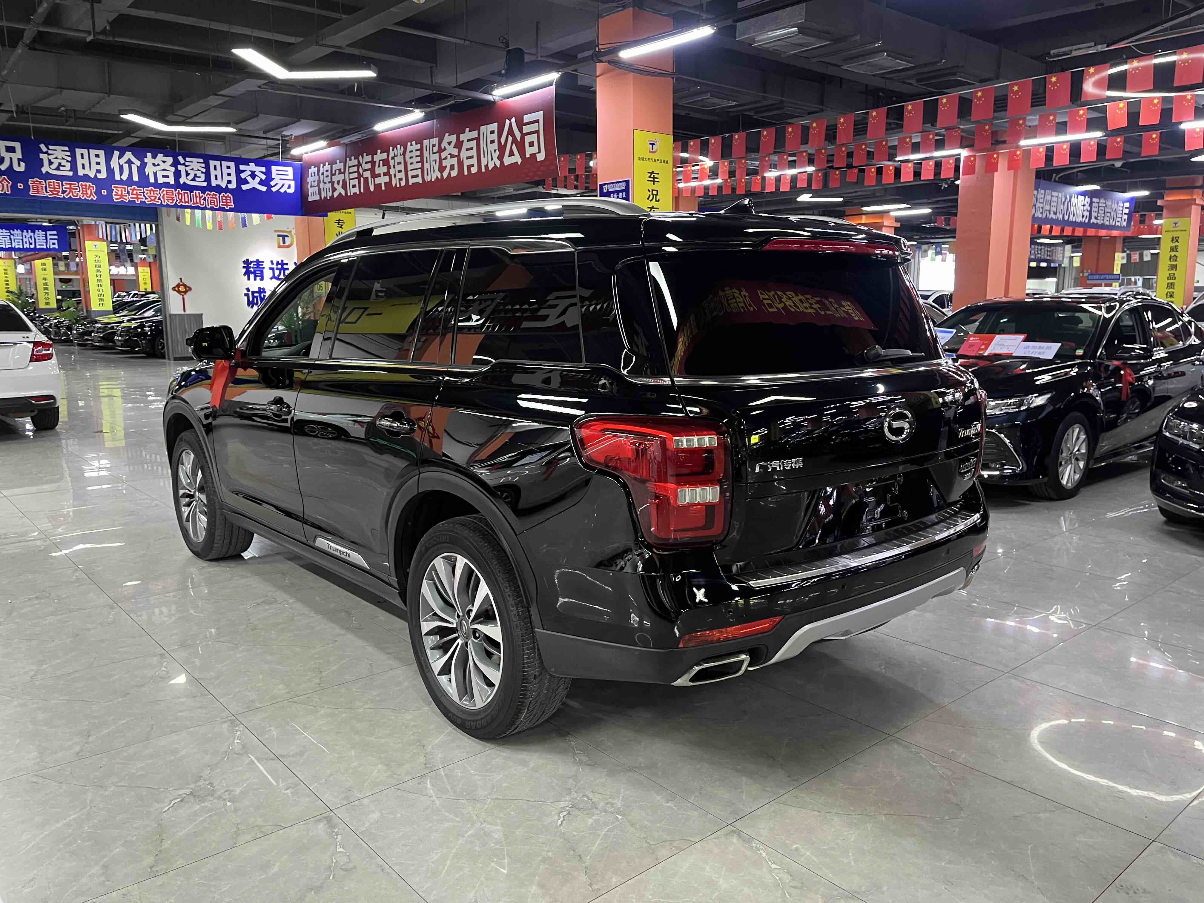 GAC Trumpchi GS8 2018 car image #6