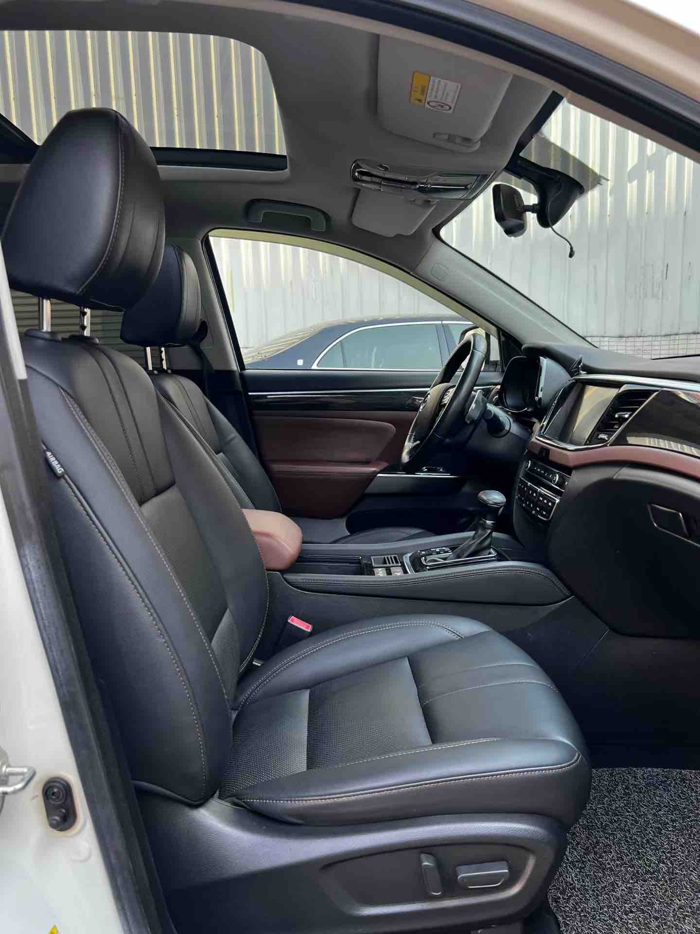 GAC Trumpchi GS8 2017 car image #6