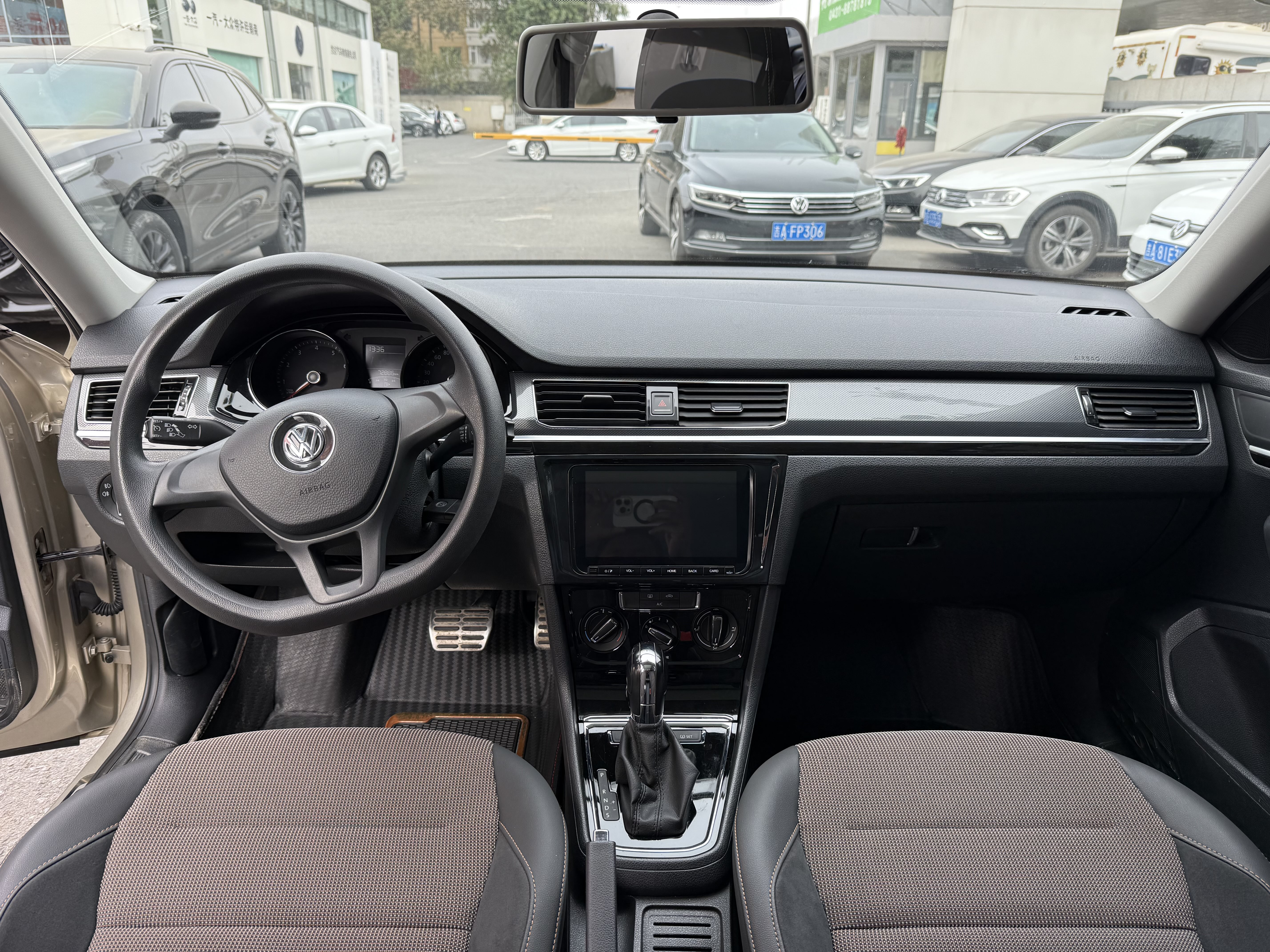 Volkswagen C-Trek 2017 immagine di auto #6