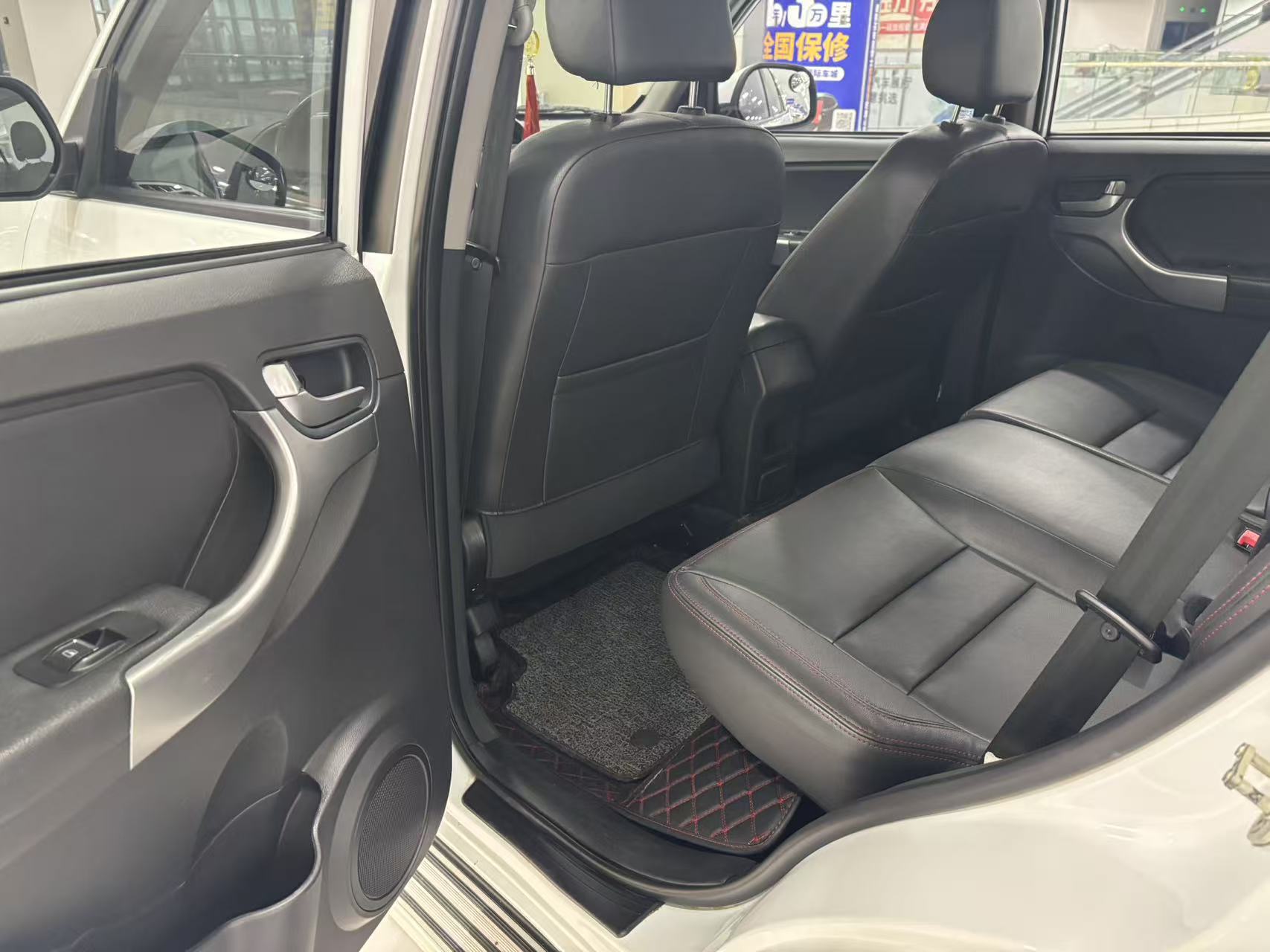 Chery Tiggo 3 2016 car image #6