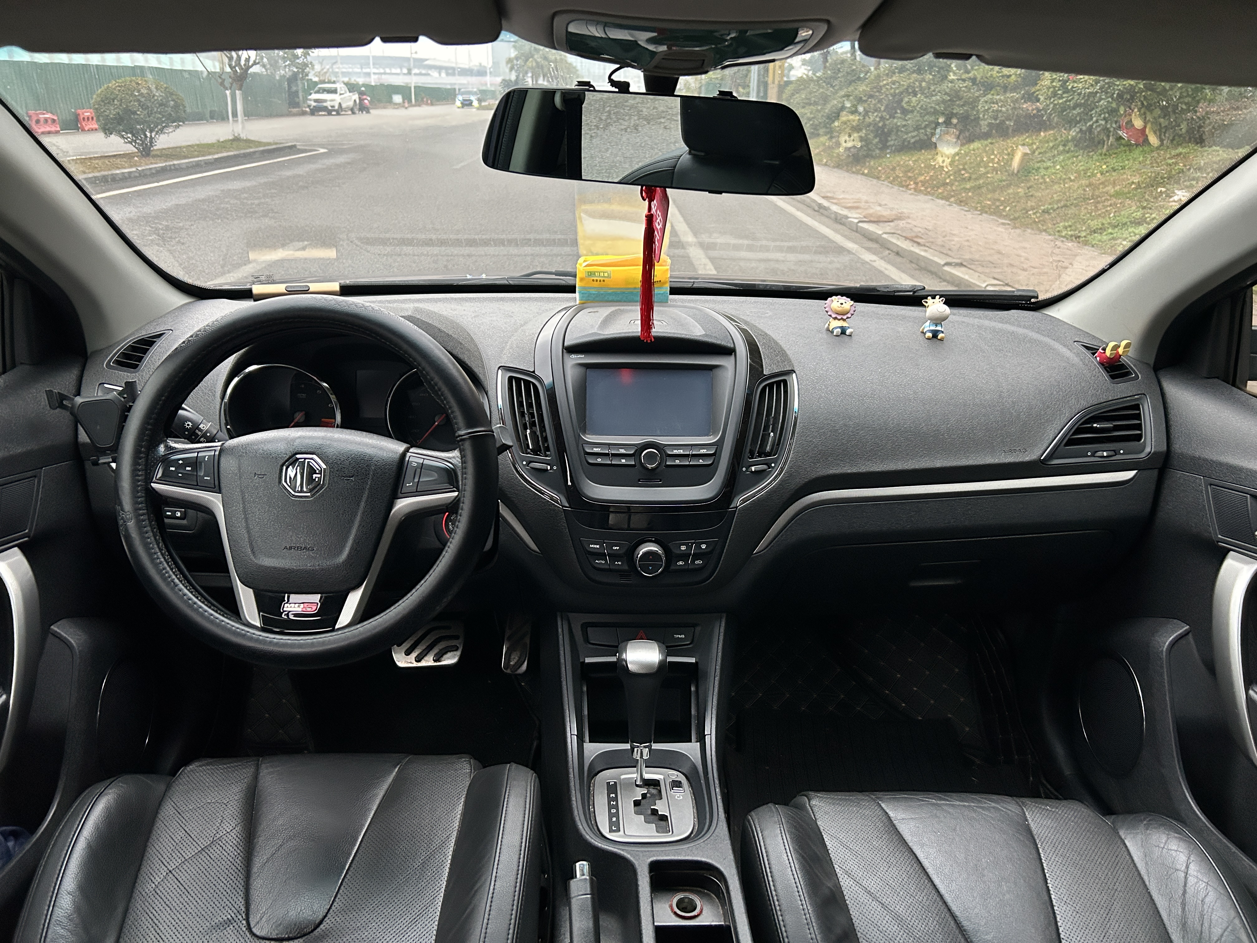 MG 5 2012 #6 MG 5 2012 car image #6