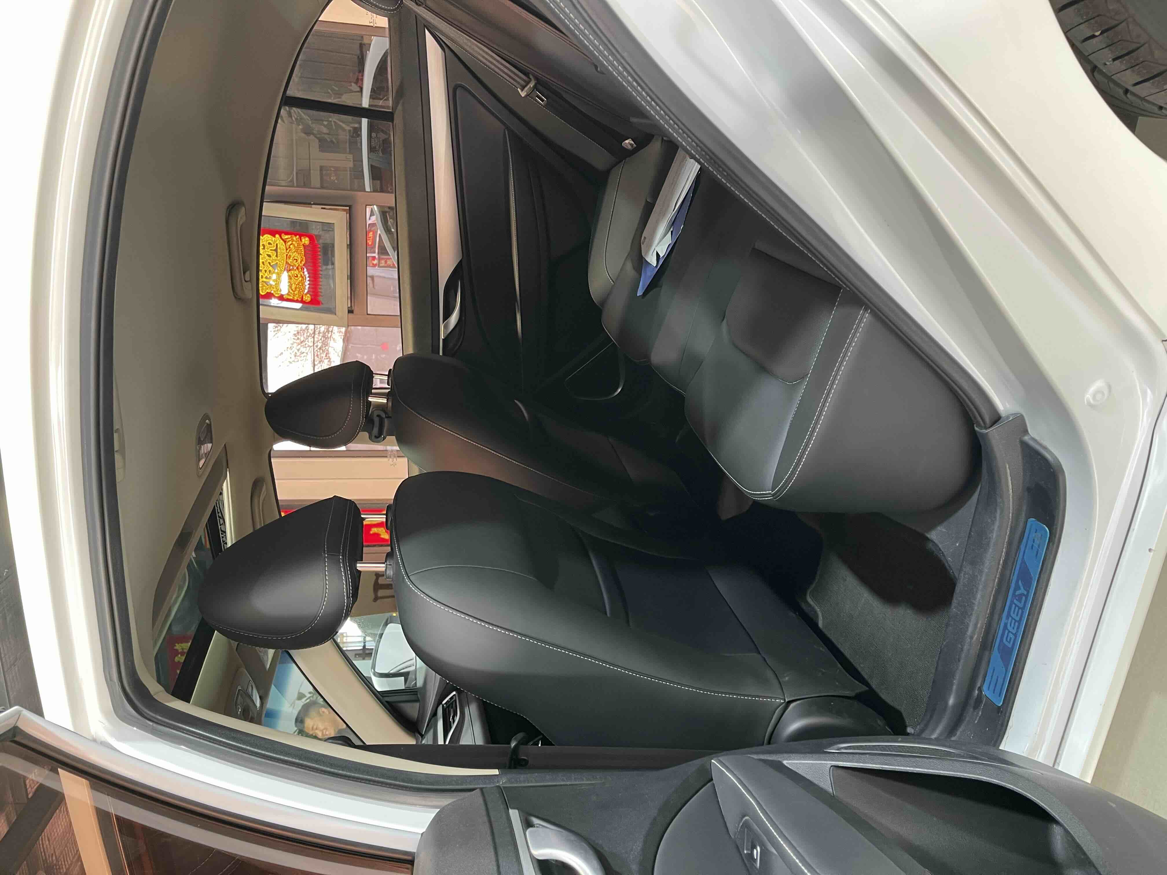 GEELY Emgrand 2018 car image #6