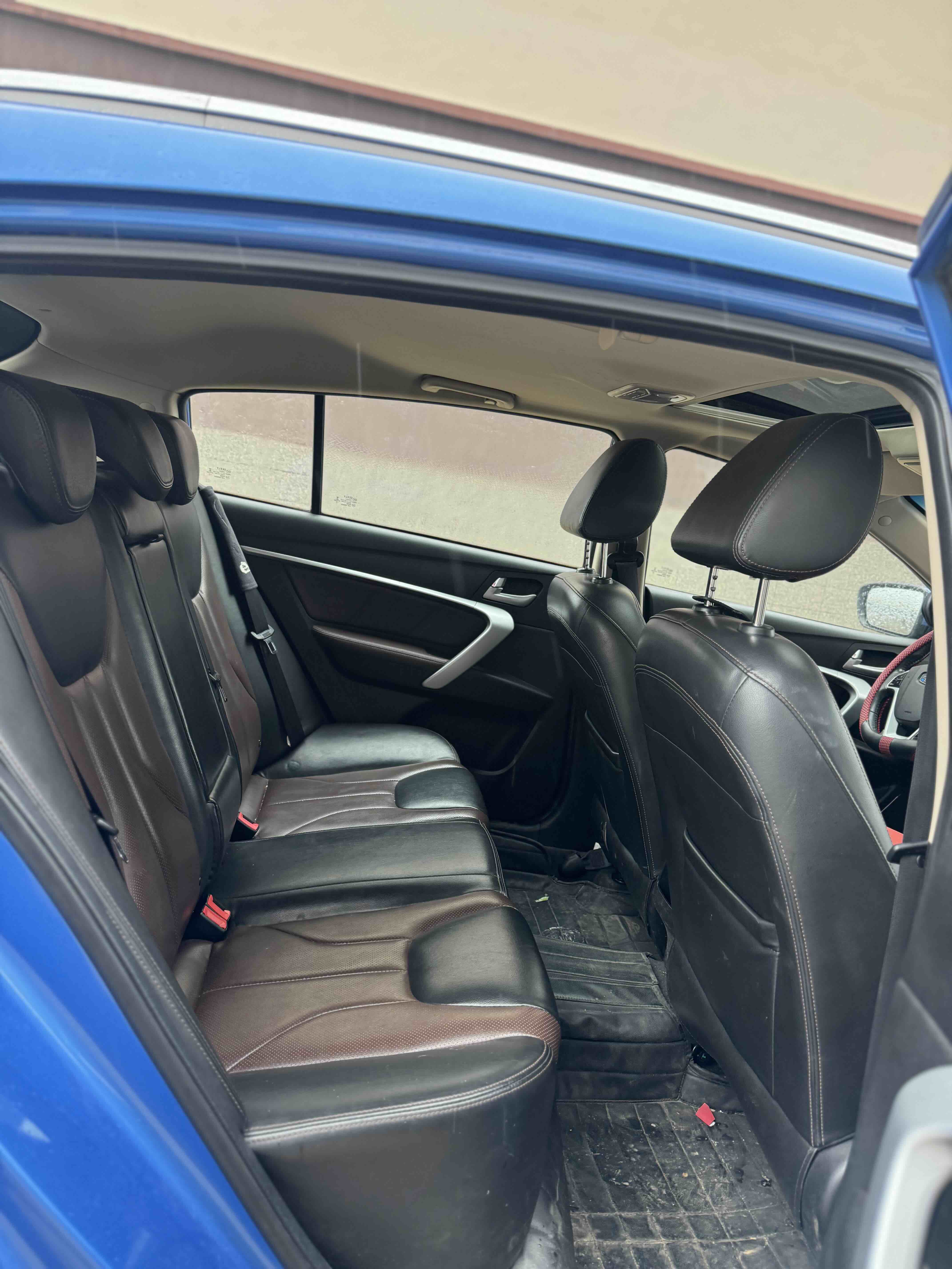 Emgrand 2017 #6 Emgrand 2017 car image #6