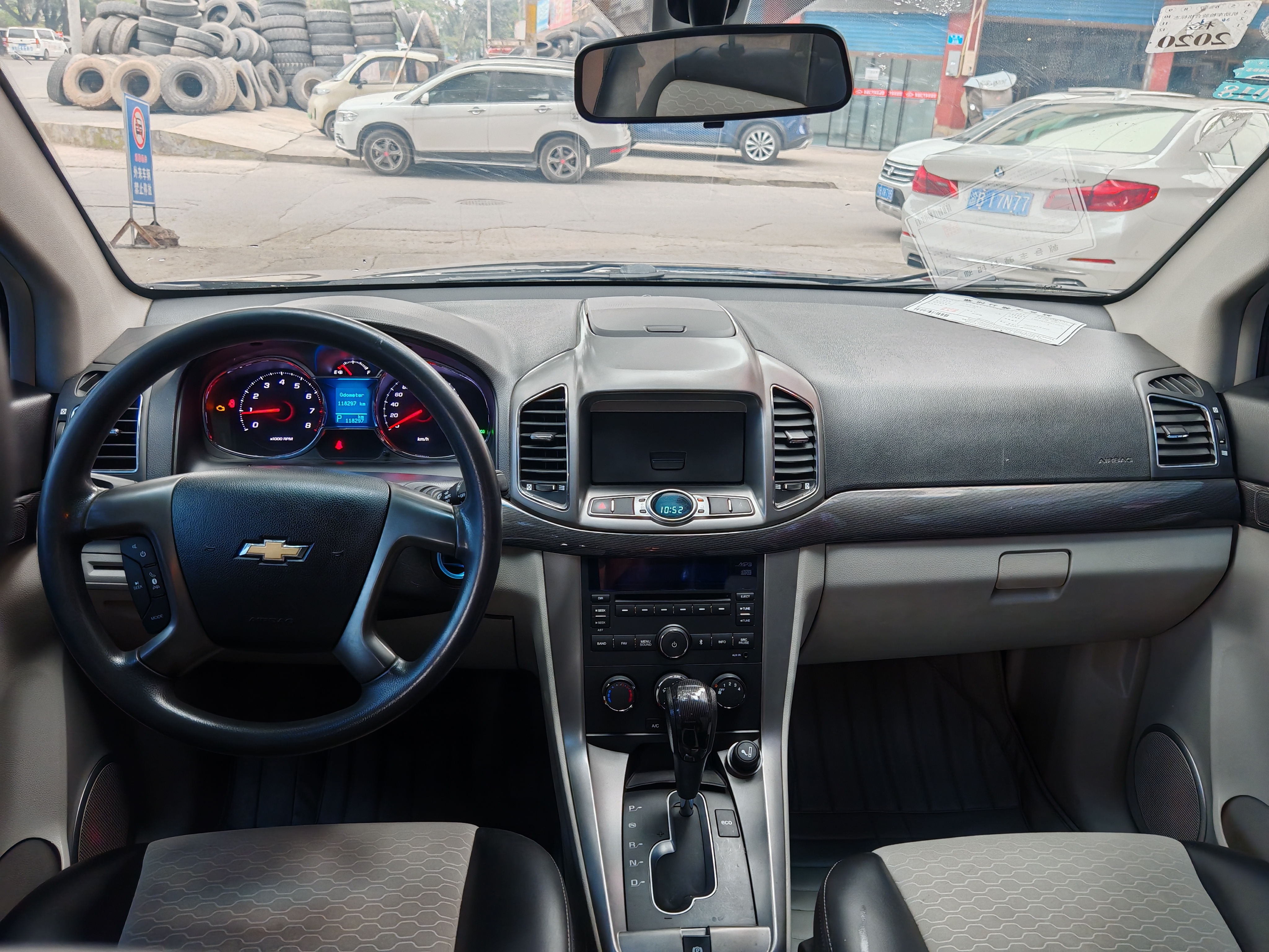 Chevrolet Captiva 2016 car image #6