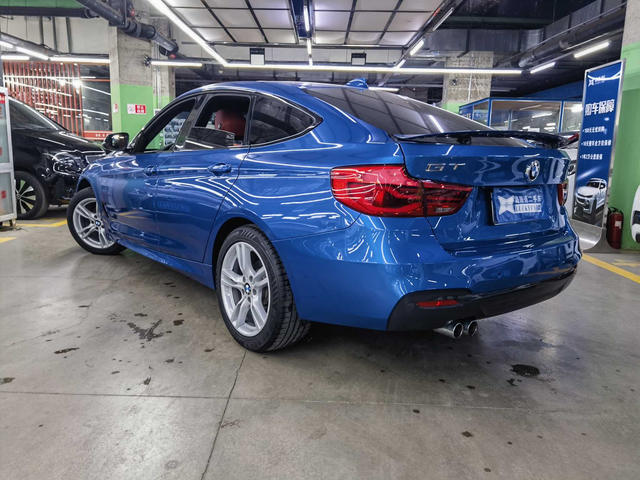 BMW 3 Series GT 2017 immagine di auto #6