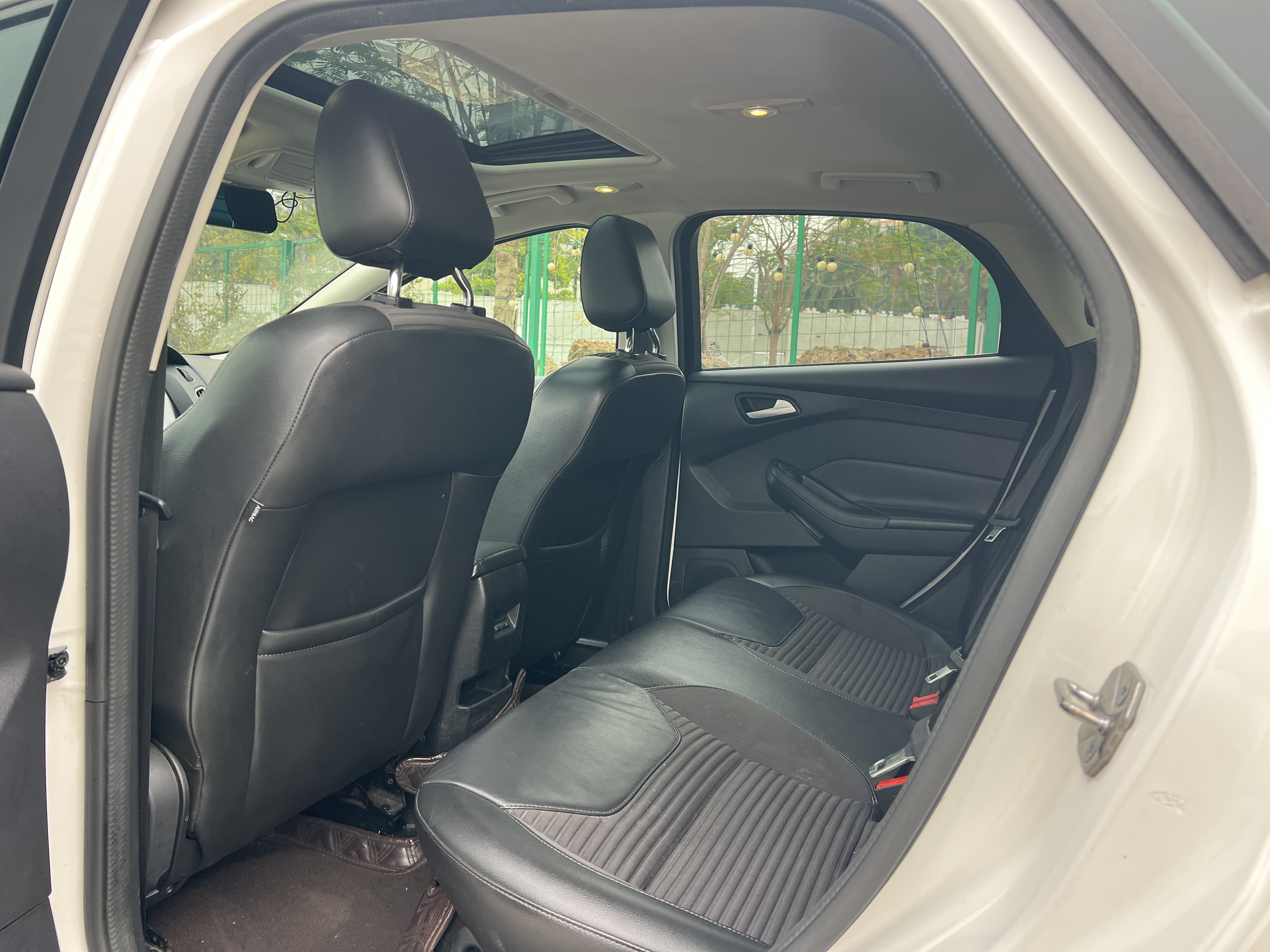 Ford Focus 2017 car image #6