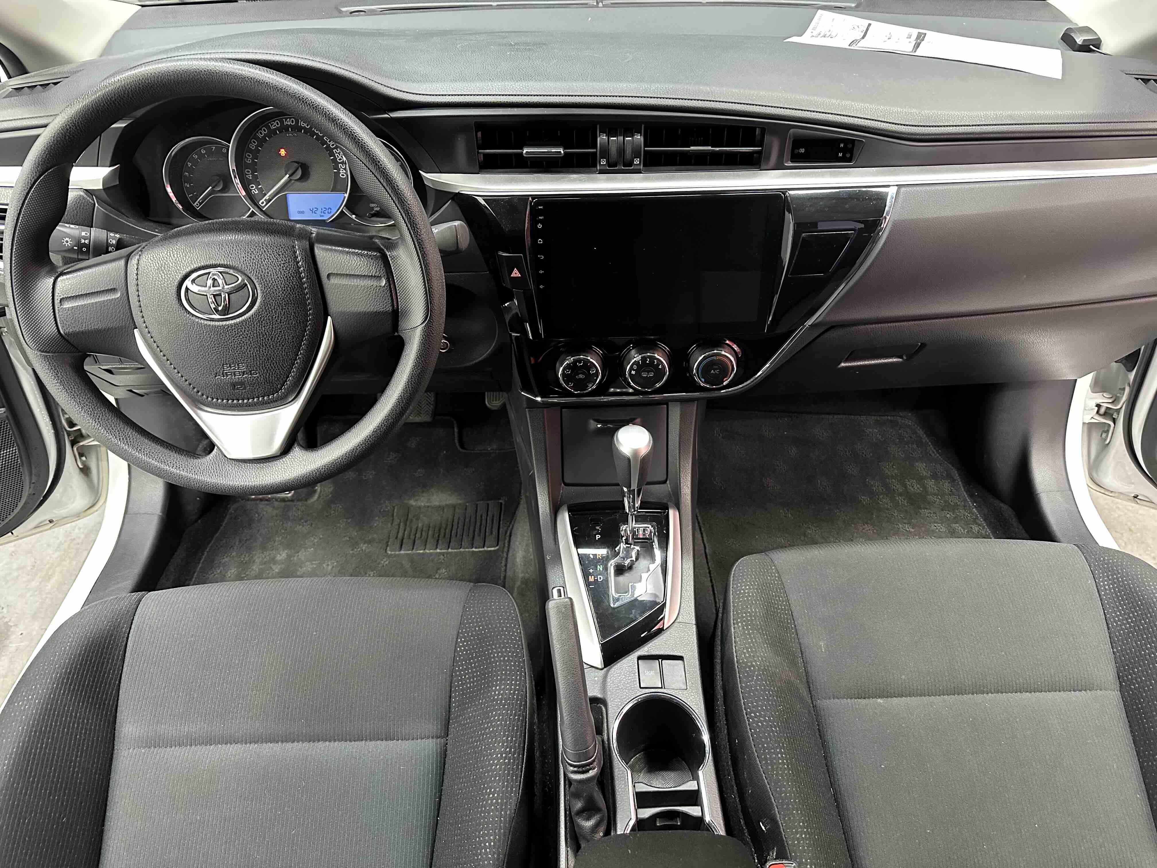 Toyota Corolla 2018 #6 Toyota Corolla 2018 car image #6