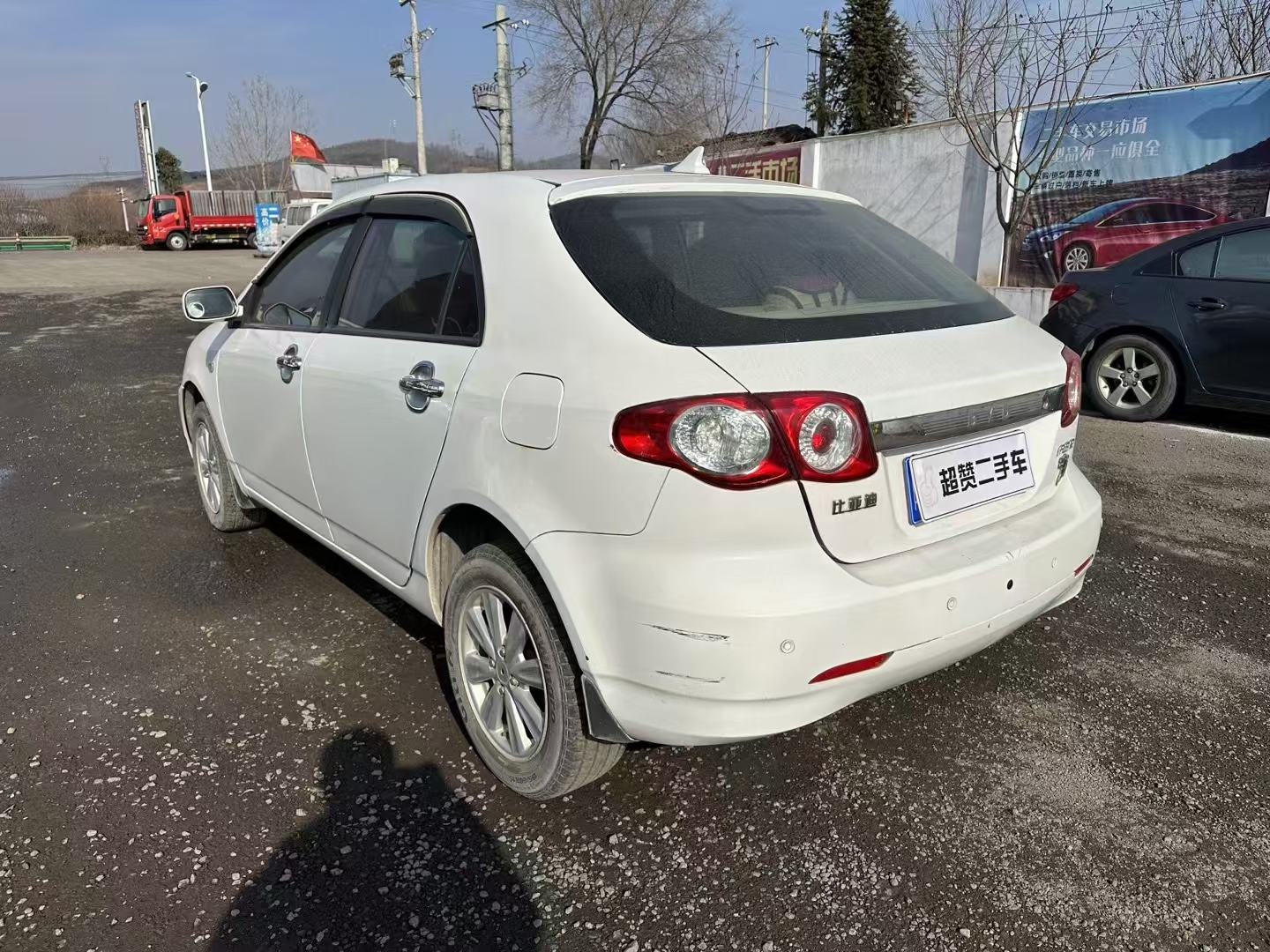 BYD F3R 2012 car image #6