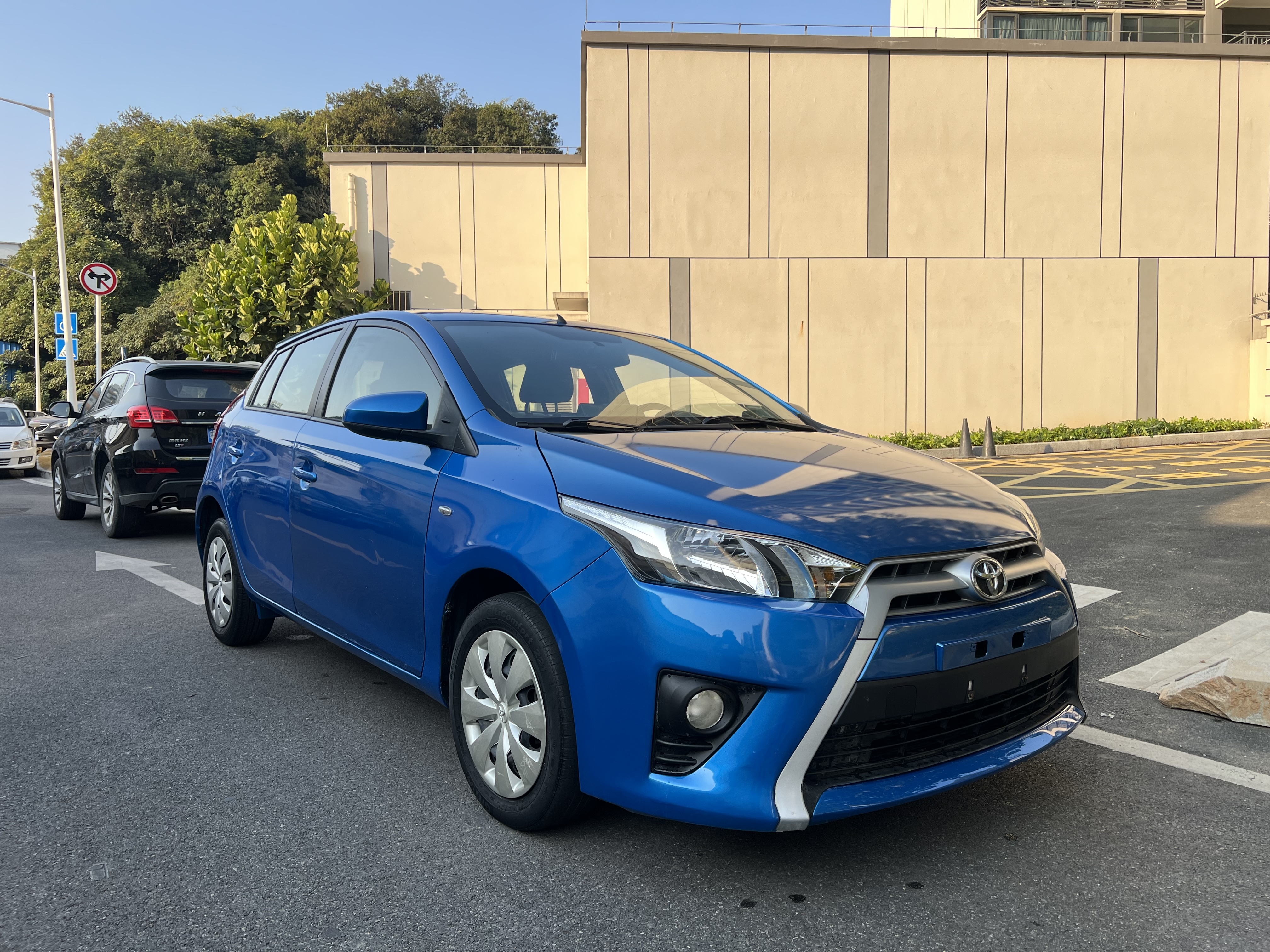 Toyota Yaris L Zhixuan 2015 #6 Toyota Yaris L Zhixuan 2015 car image #6