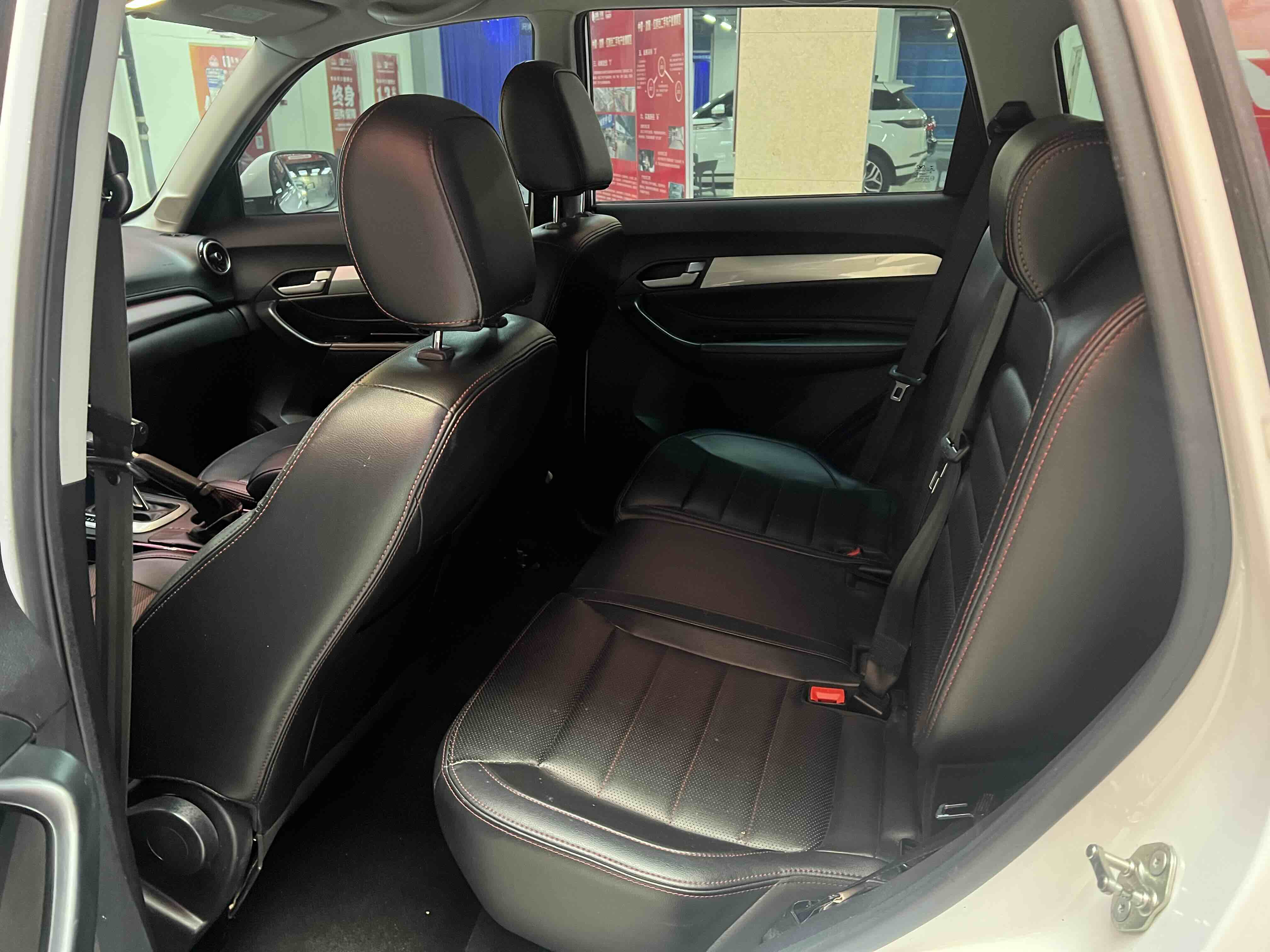 Kaiyi X3 2016 #6 Kaiyi X3 2016 car image #6