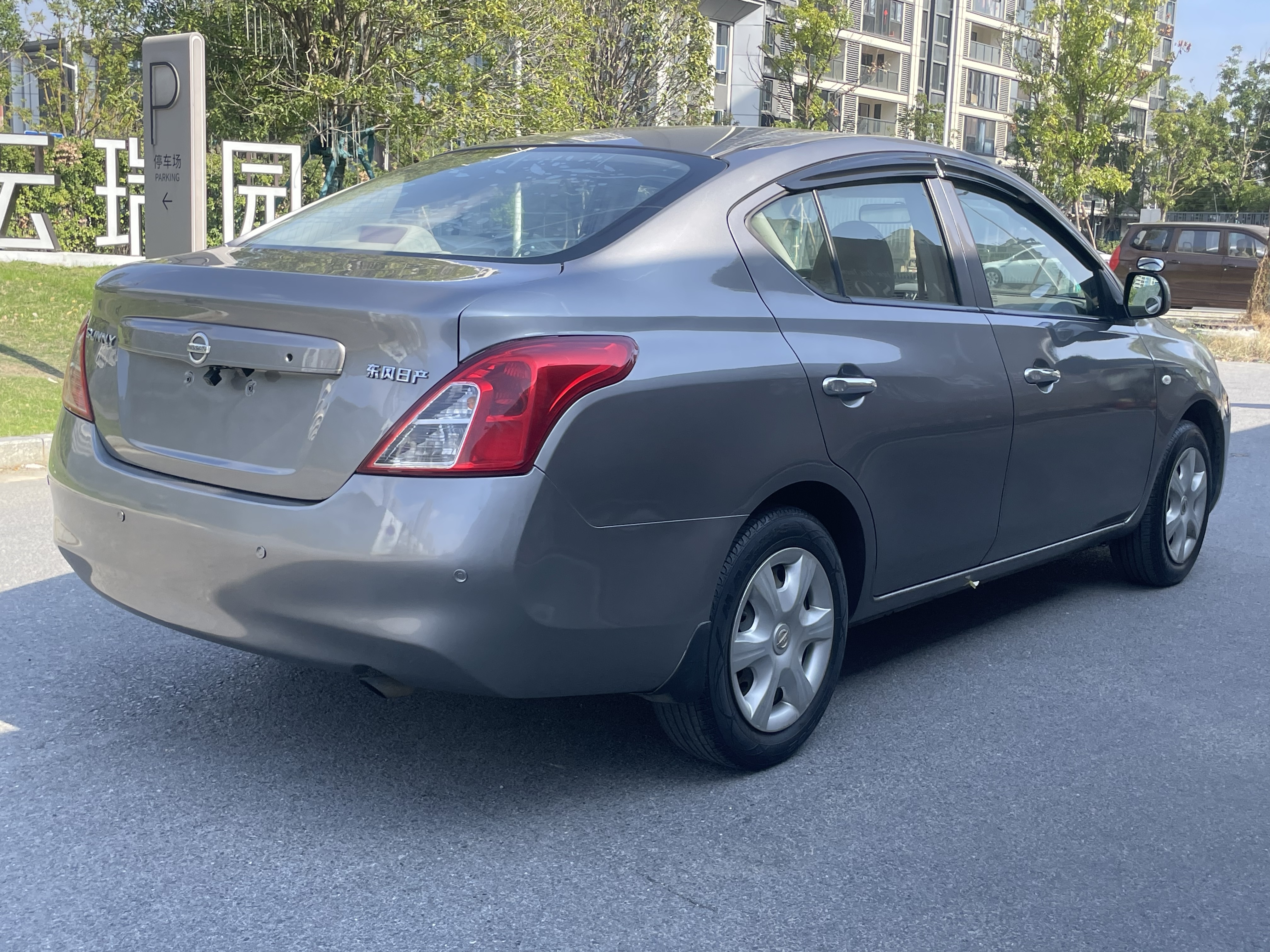 日产 阳光 2012 汽车图片 #6