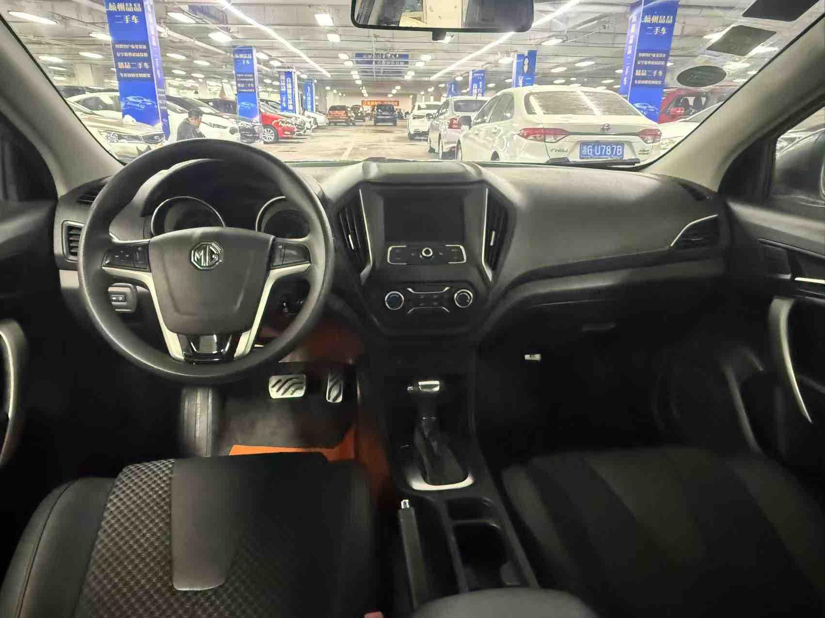 MG GT 2016 car image #6