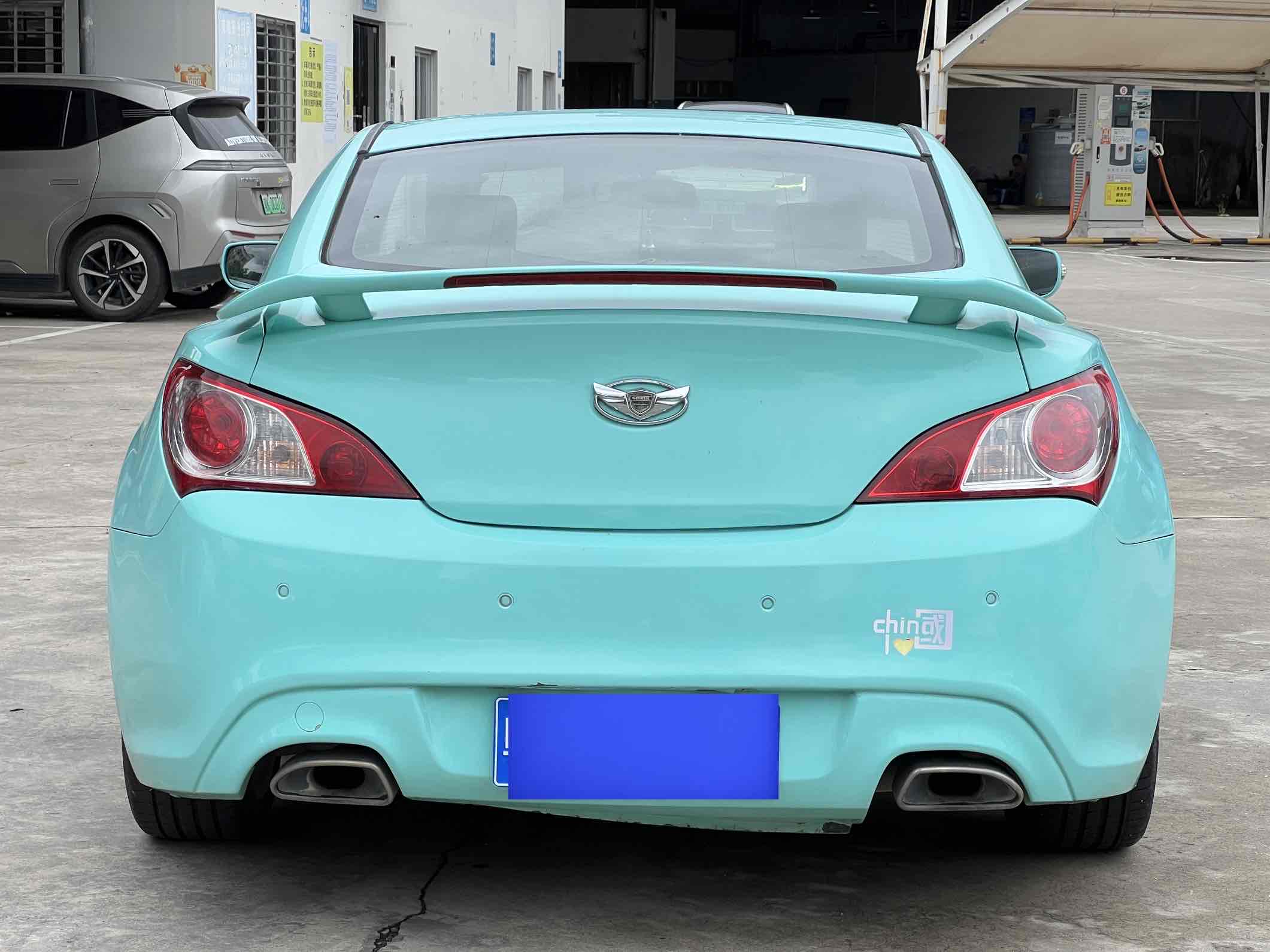 Hyundai Rohens 2010 #6 Hyundai Rohens 2010 car image #6