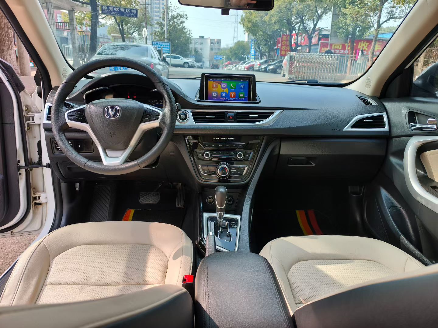 Changan Alsvin V7 2016 #6 Changan Alsvin V7 2016 car image #6