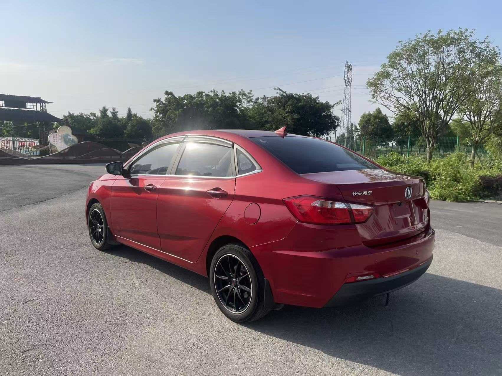 Changan Alsvin V7 2016 car image #6