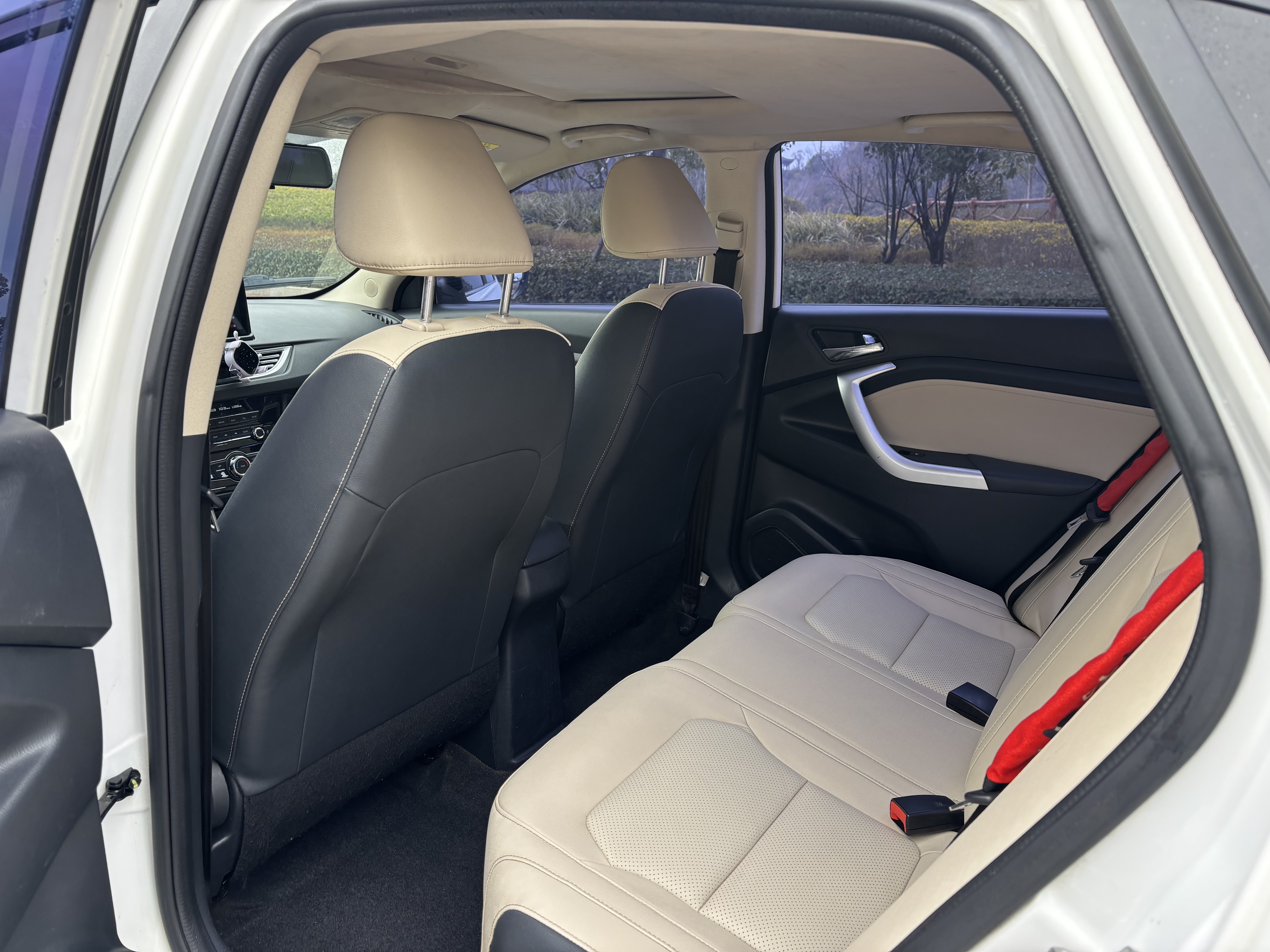 Changan Alsvin V7 2017 car image #6