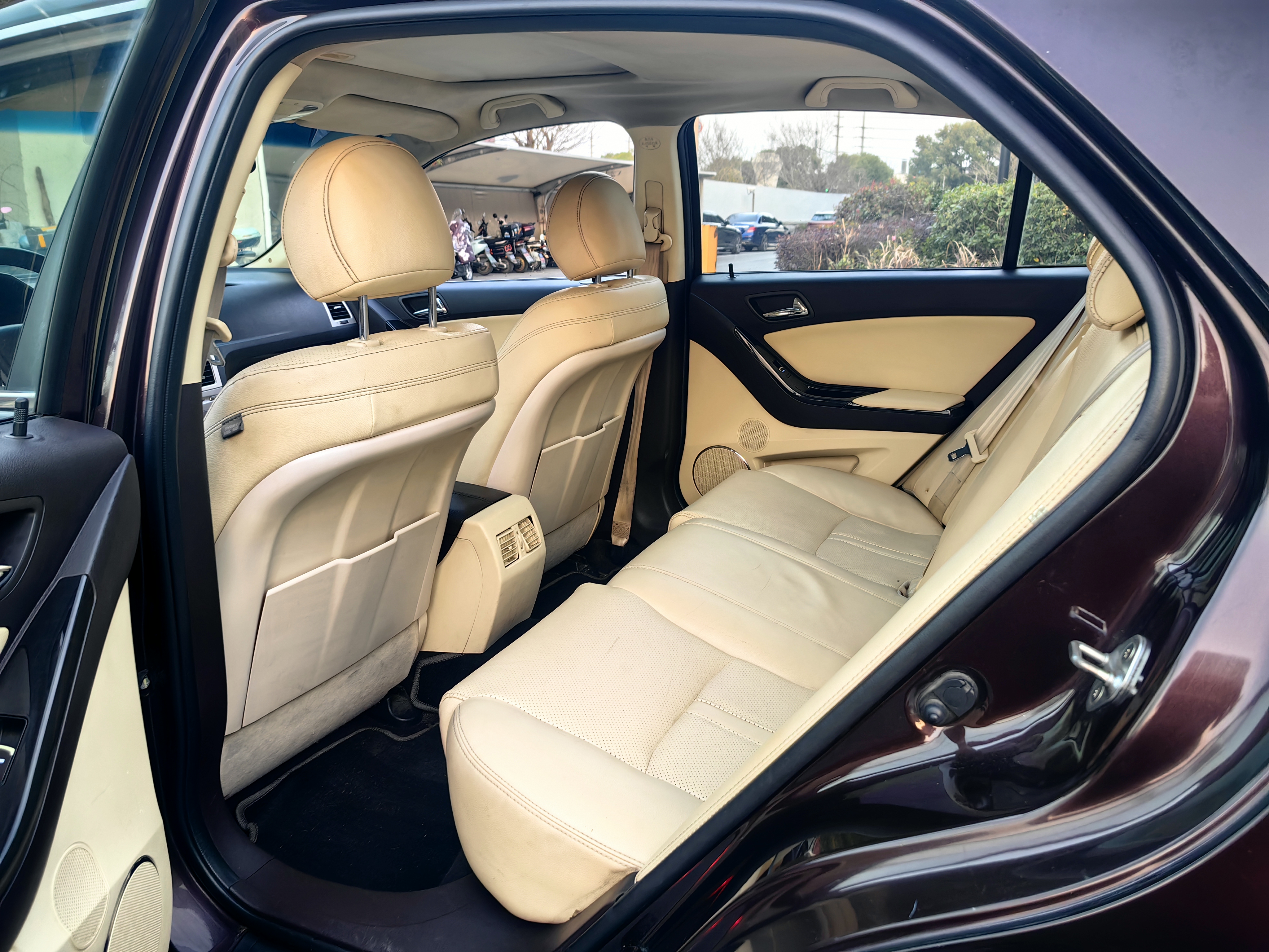 BYD SiRui 2014 car image #6