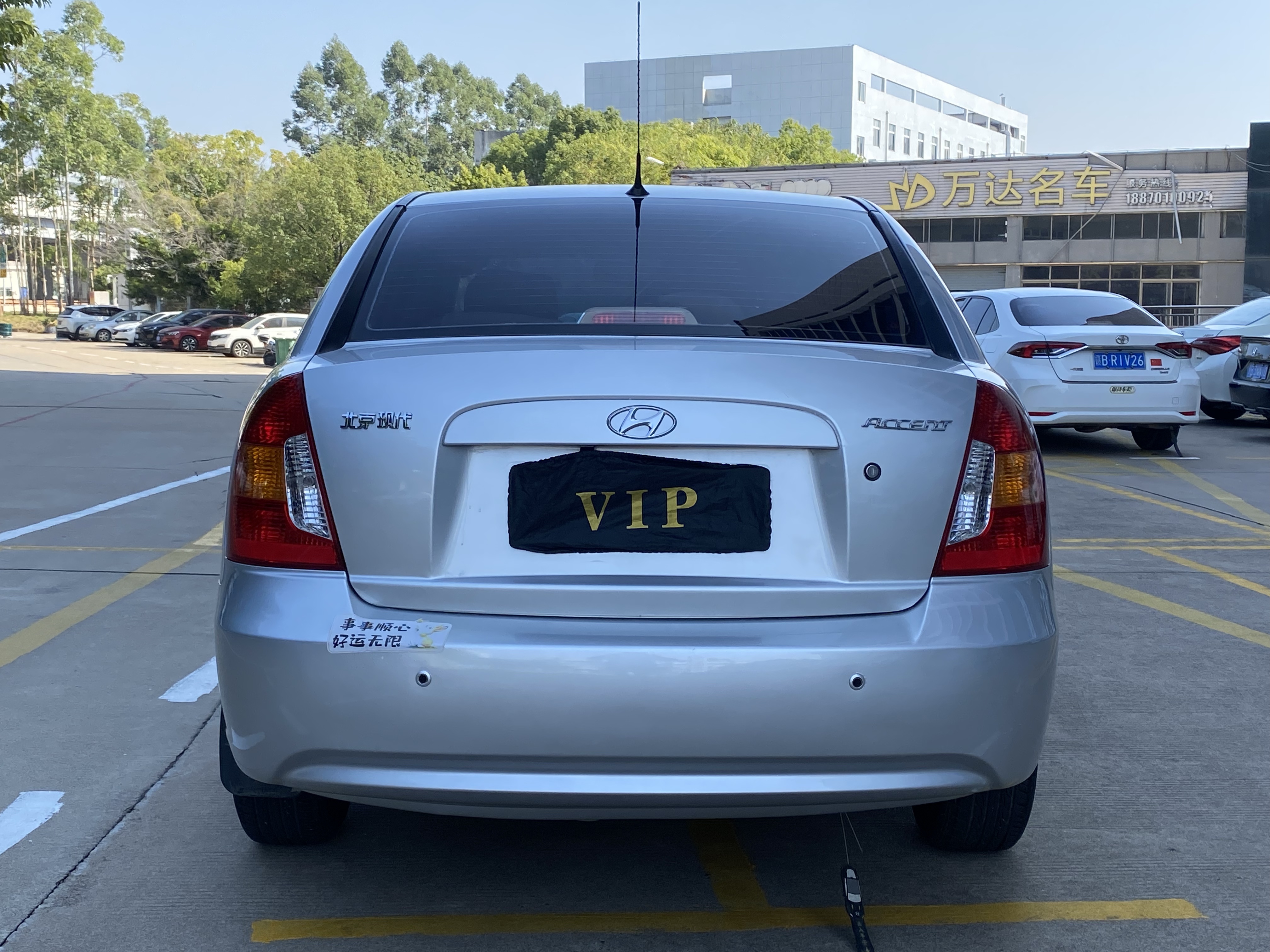 Hyundai Accent 2010 car image #6