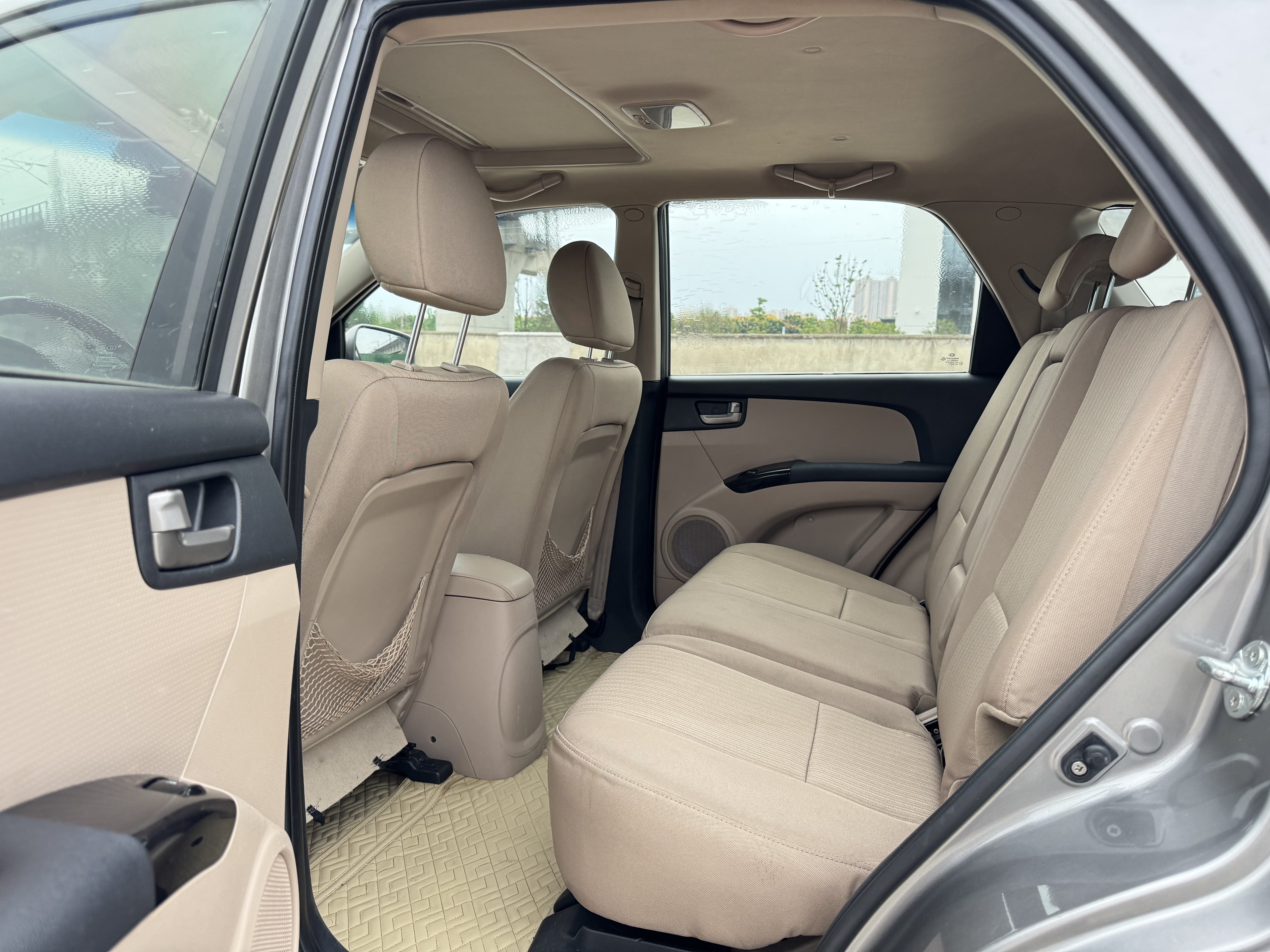 起亚 狮跑 2014 汽车图片 #6