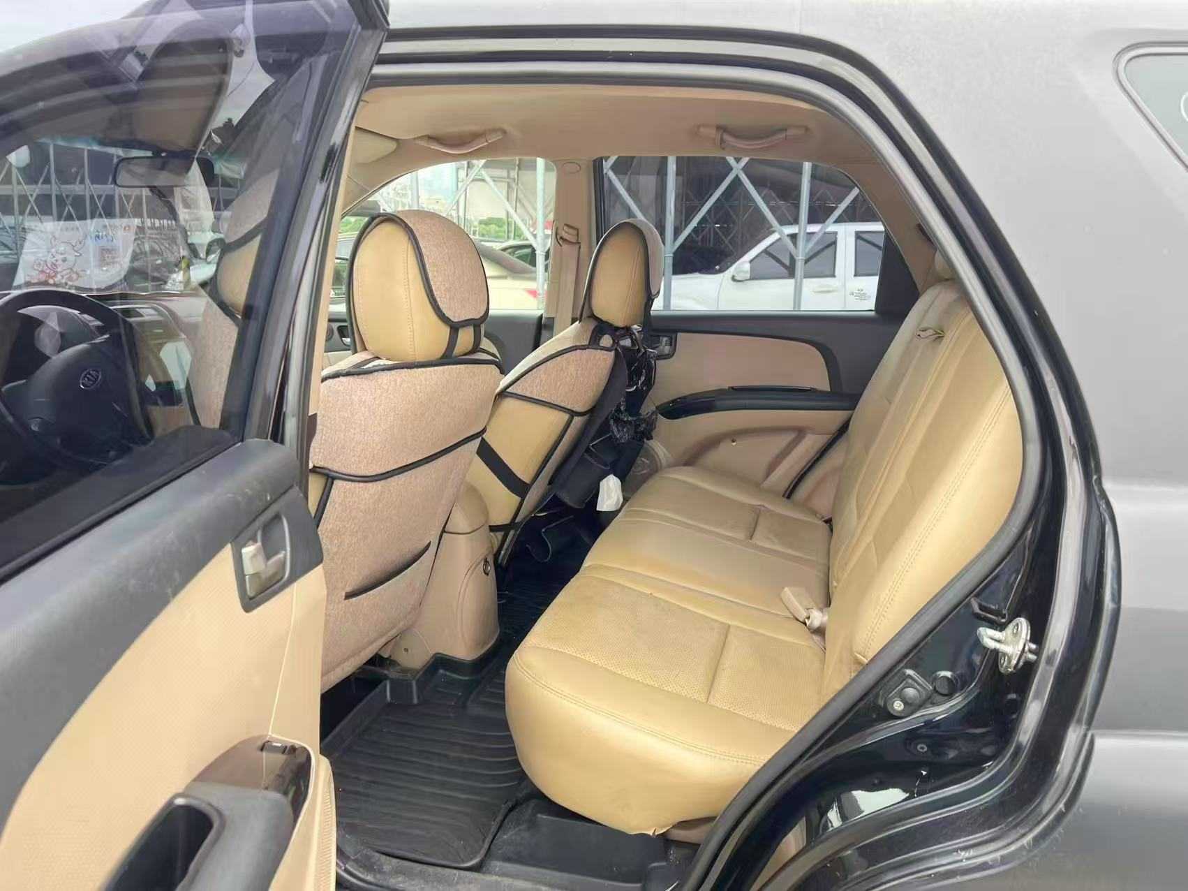 起亚 狮跑 2012 汽车图片 #6