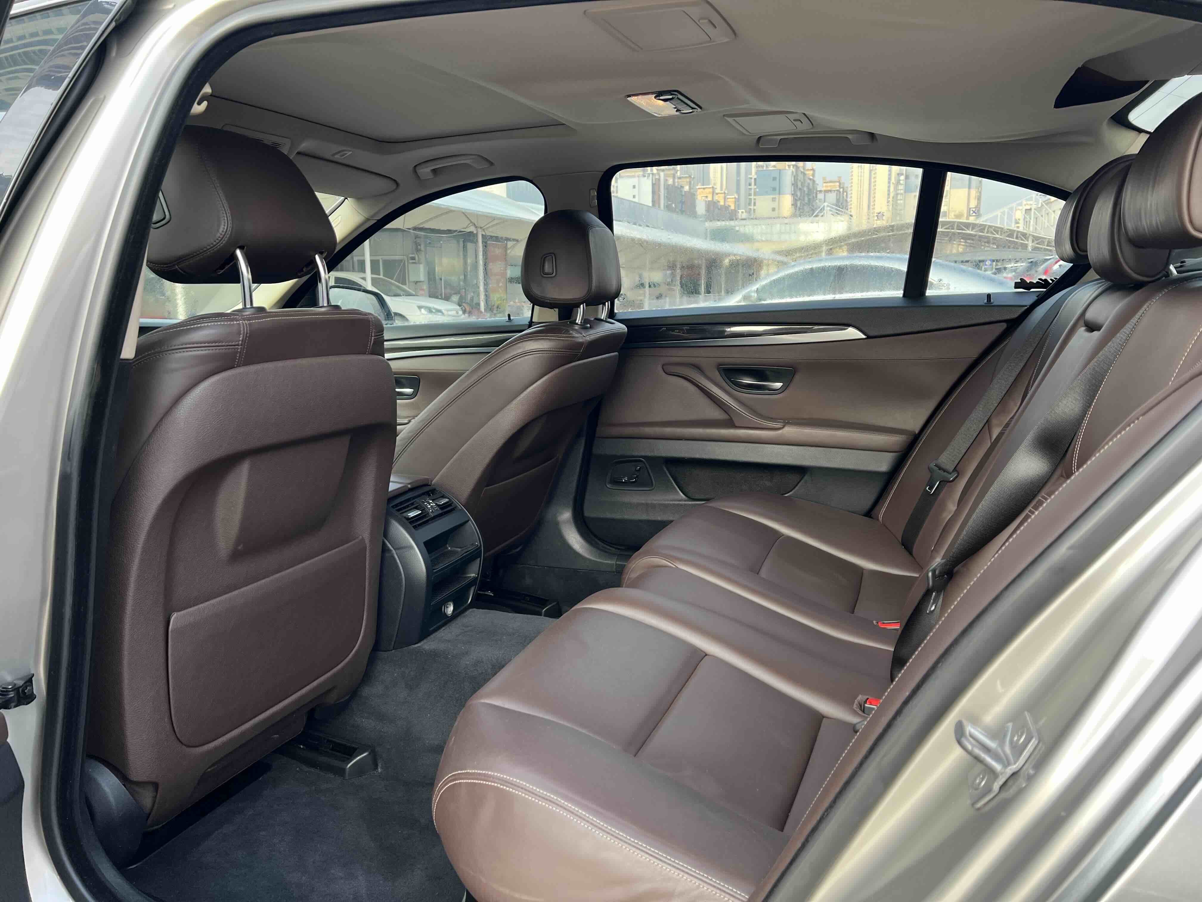 BMW 5 Series 2014 car image #6