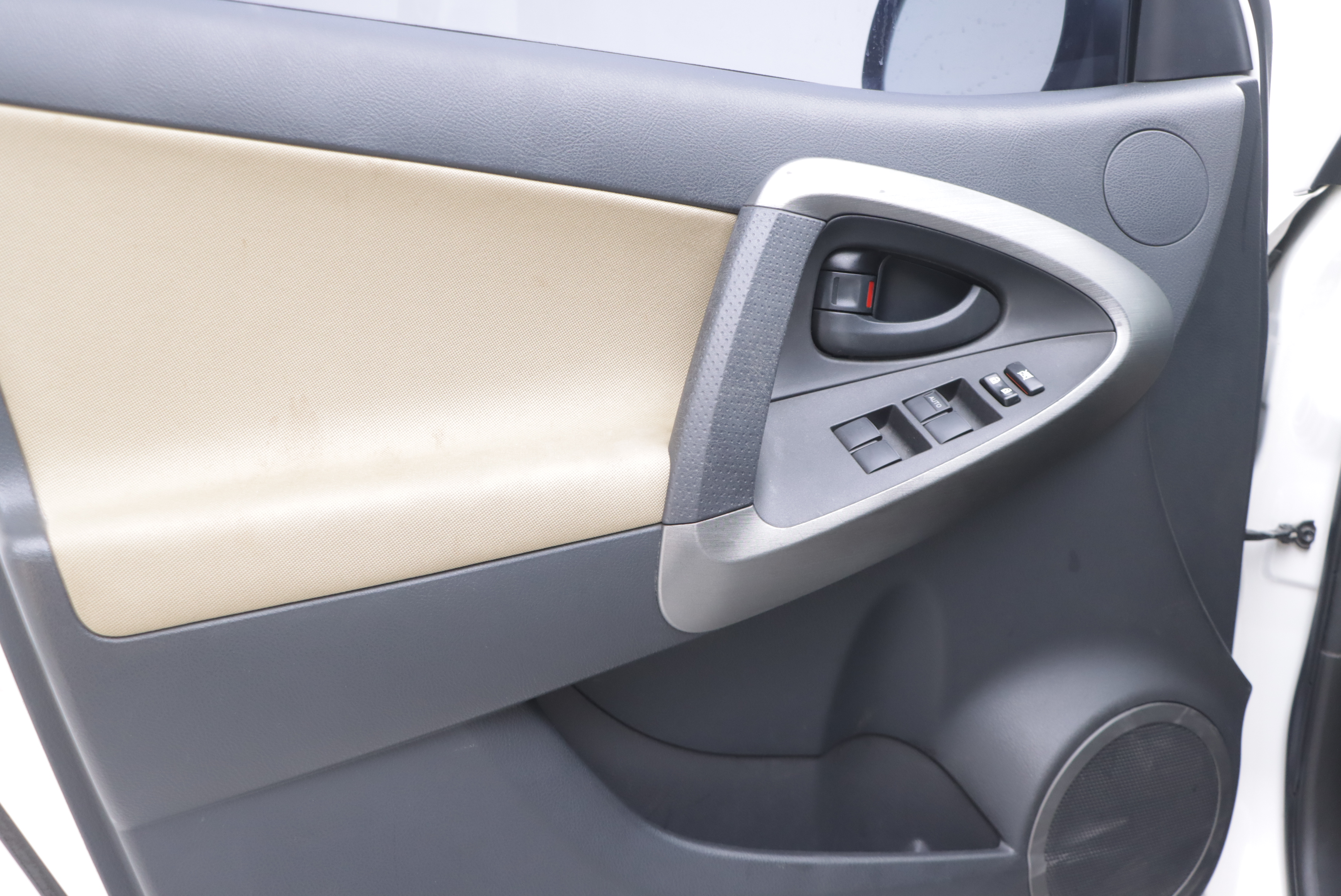 Toyota RAV4 2013 #6 Toyota RAV4 2013 car image #6