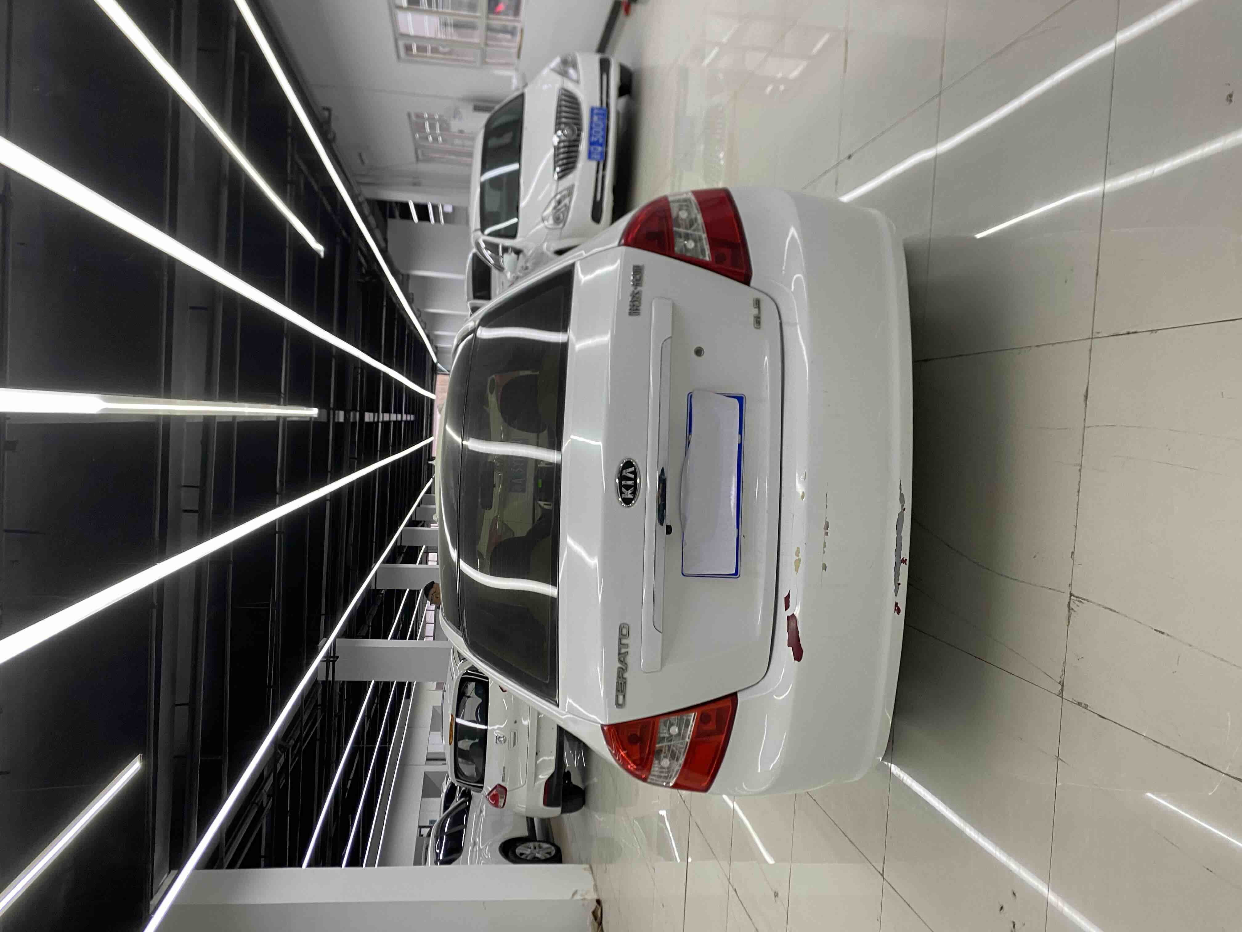 起亚 赛拉图 2011 汽车图片 #6