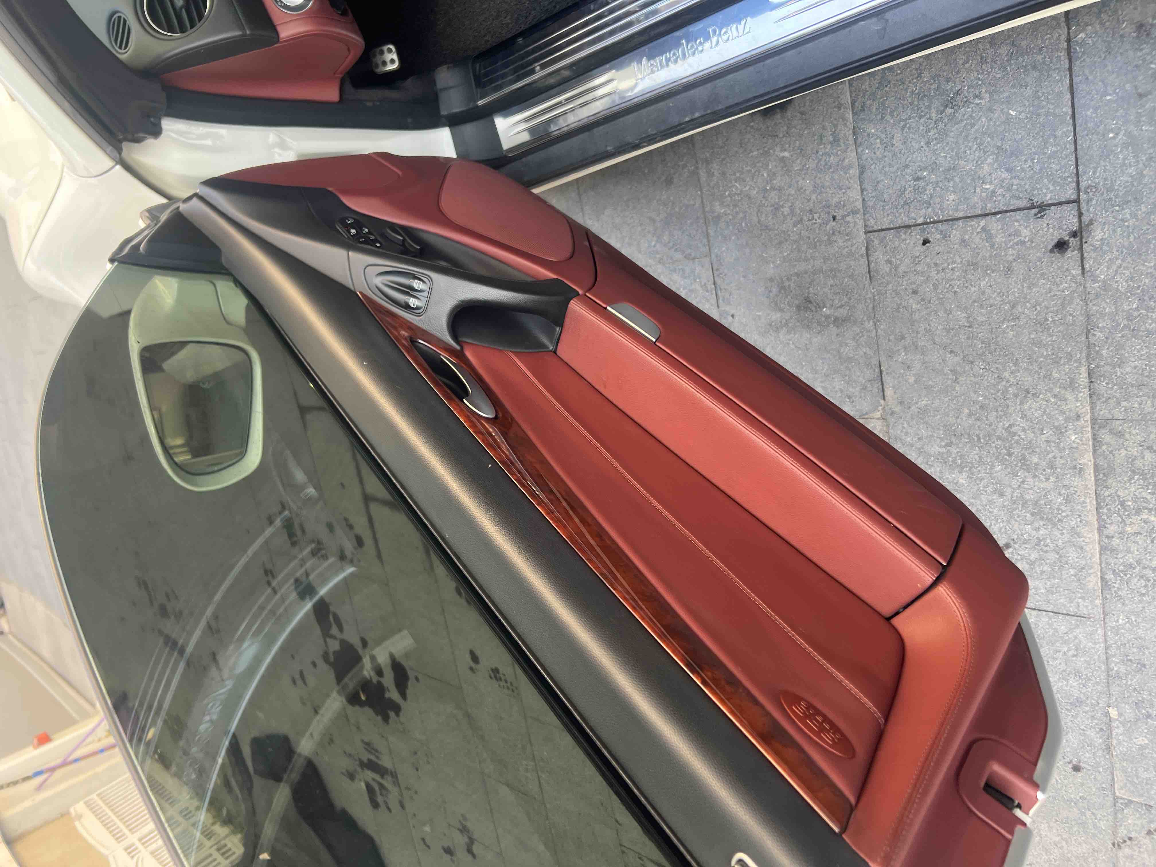 Mercedes-Benz SL Class 2010 immagine di auto #6